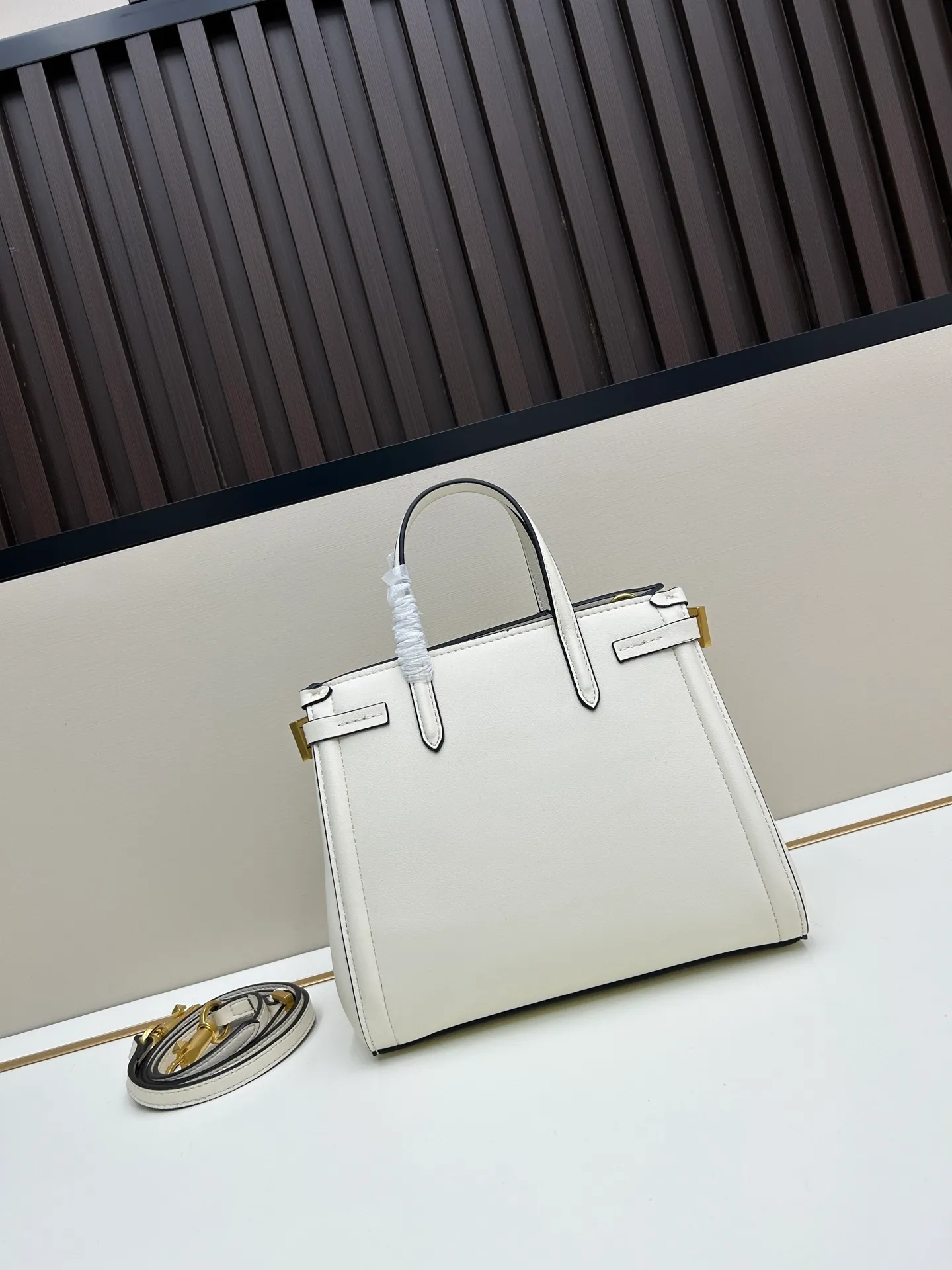 All Categories Official Website "Brand Women's Bags" Women's Bags 💙 Valentino 2025 New VALENTINO Handbags