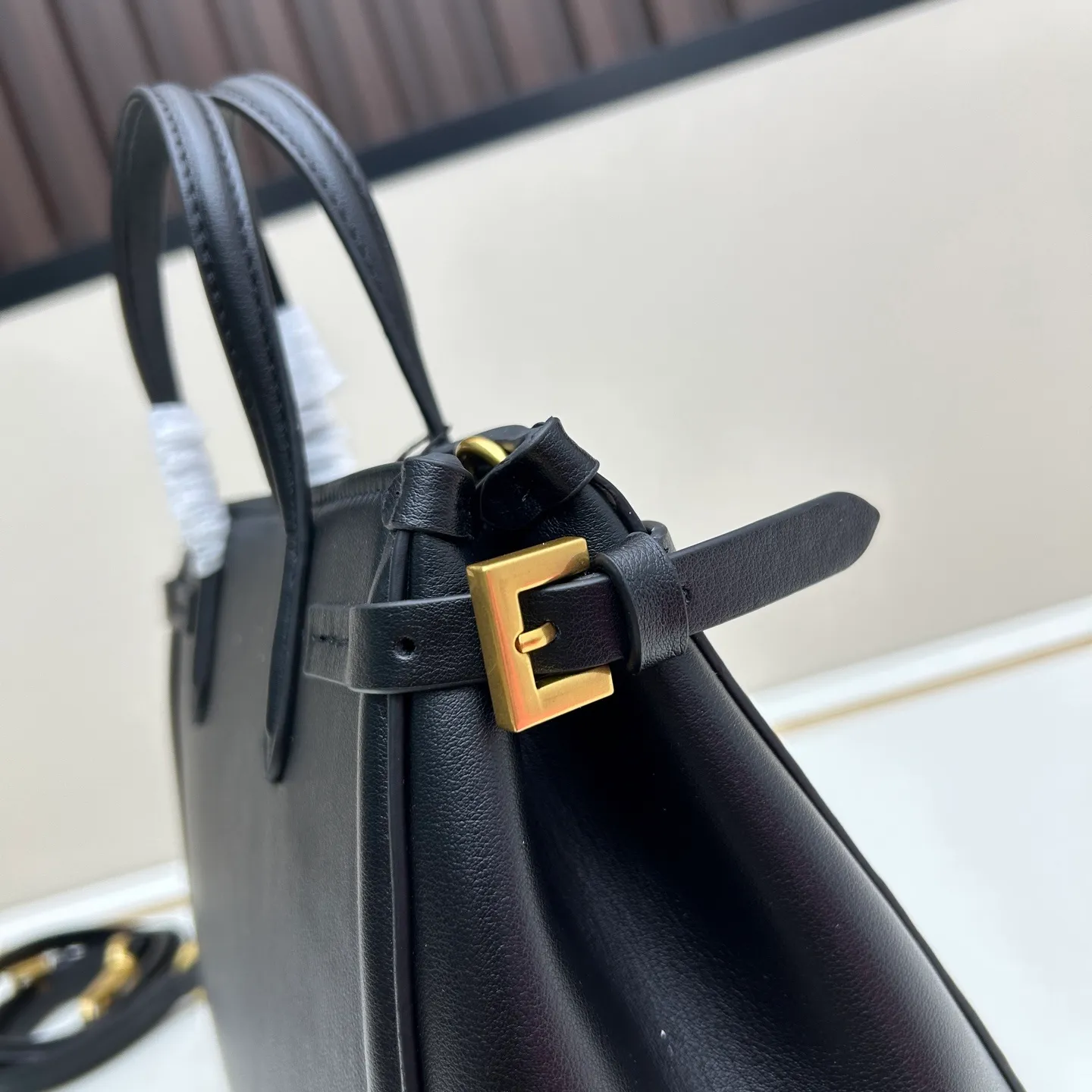 All Categories Official Website "Brand Women's Bags" Women's Bags 💙 Valentino 2025 New VALENTINO Handbags