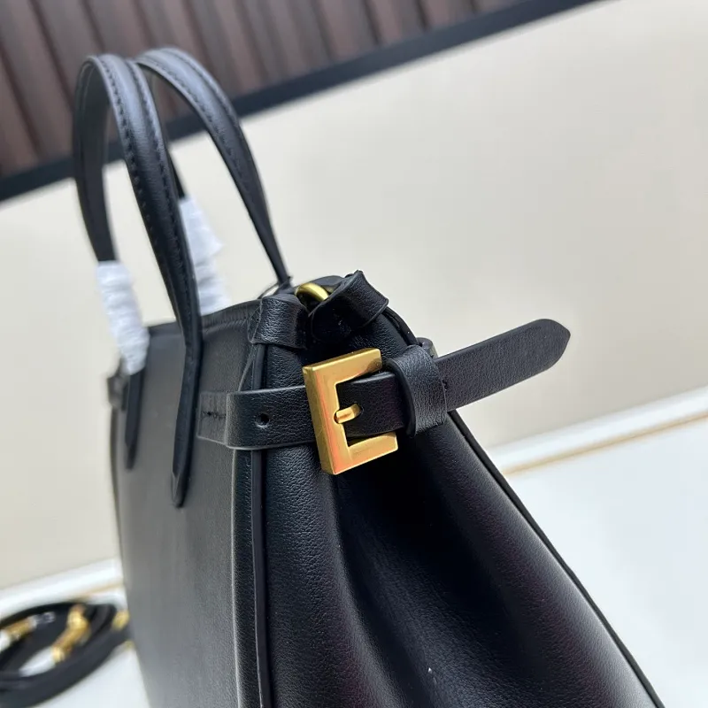 All Categories Official Website "Brand Women's Bags" Women's Bags 💙 Valentino 2025 New VALENTINO Handbags