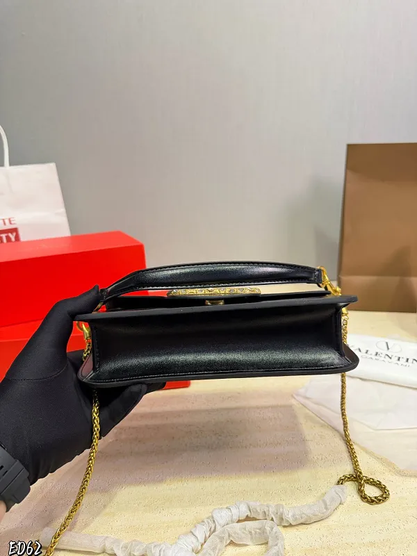 All Categories Official Website "Brand Women's Bags" Women's Bags 💙 Valentino 2026 New Valentino Crossbody Bag