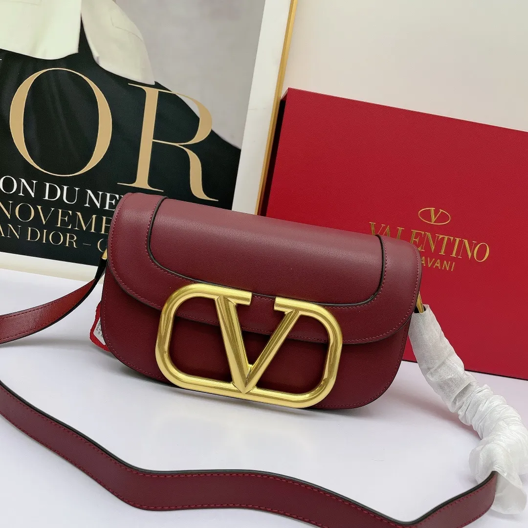 All Categories Official Website "Brand Women's Bags" Women's Bags 💙 Valentino 2023 New Valentino Calfskin Crossbody Bag
