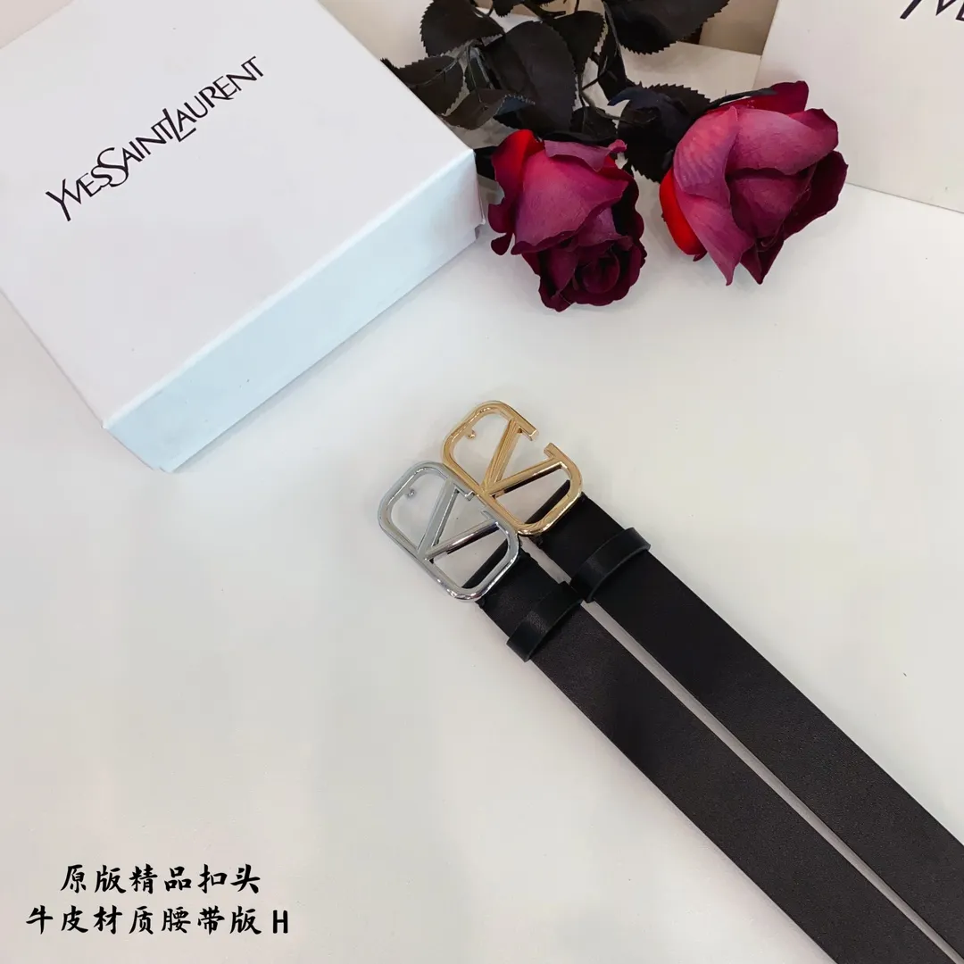 P210 🖇Original quality🖇🚺🚺Punched🖇 🖇Brand: Warren V [Women's Style] 🖇Color: Black 🖇Button: Gold/Silver 🖇Button: Original fine pure copper hardware button 🖇Belt: Original cowhide 🖇Size: Width: 3.0cm 🖇Length: 95cm-110cm 🖇Category: Perforated plate buckle quality assurance 🖇Simple and elegant, soft strap, for personal use as a gift 🖇Packaging list: buckle, strap, original packaging box, handbag, ID card, product manual, customs sticker, invoice I only make original high-end [If you need high-end wooden box➕3⃣️0⃣️]