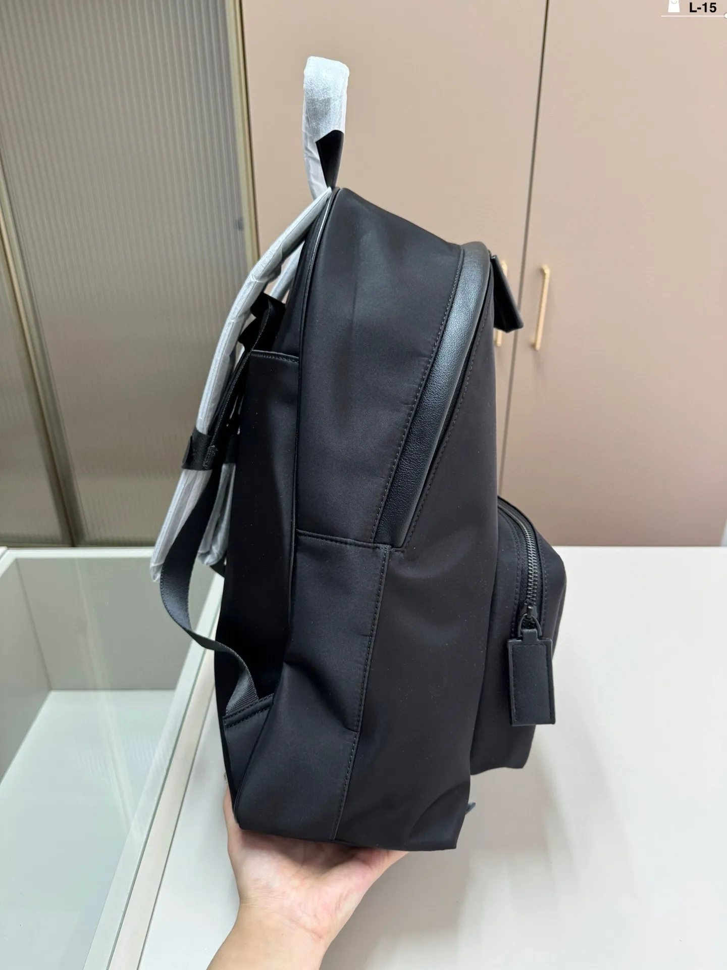 💰p320 Valentino VLTN printing rivet heavy craftsman backpack unisex backpack made of exquisite inlay work L-15 size 33.15.41