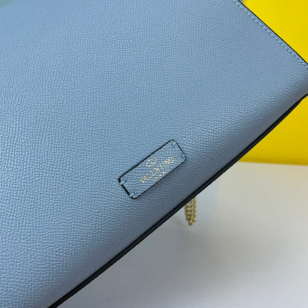 All Categories Official Website "Brand Women's Bags" Women's Bags 💙 Valentino 2025 New VALENTINO Crossbody Bag