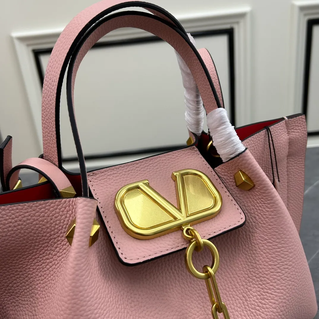 All Categories Official Website "Brand Women's Bags" Women's Bags 💙 Valentino 2025 New VALENTINO Crossbody Bag