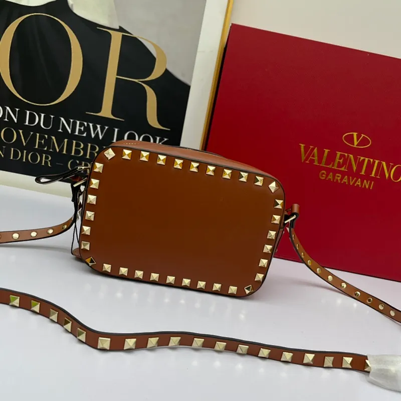 All categories Official website "Brand Women's Bags" Women's Bags 💙 Valentino 2022 Official New Valentino Crossbody Bag Wholesale 58002500 High Quality Size: 18-12-6CM