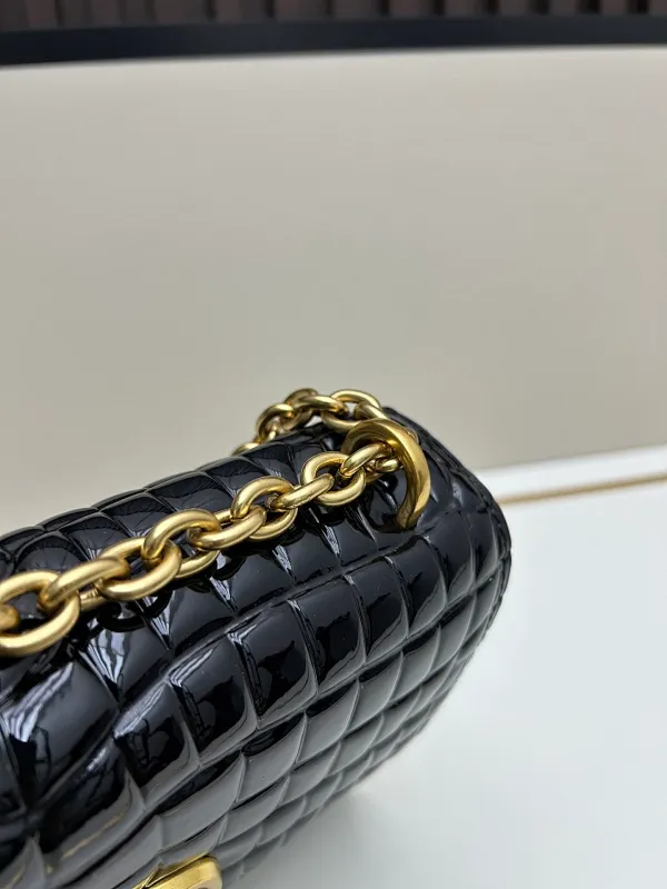 All Categories Official Website "Brand Women's Bags" Women's Bags 💙 Valentino 2025 New VALENTINO Crossbody Bag