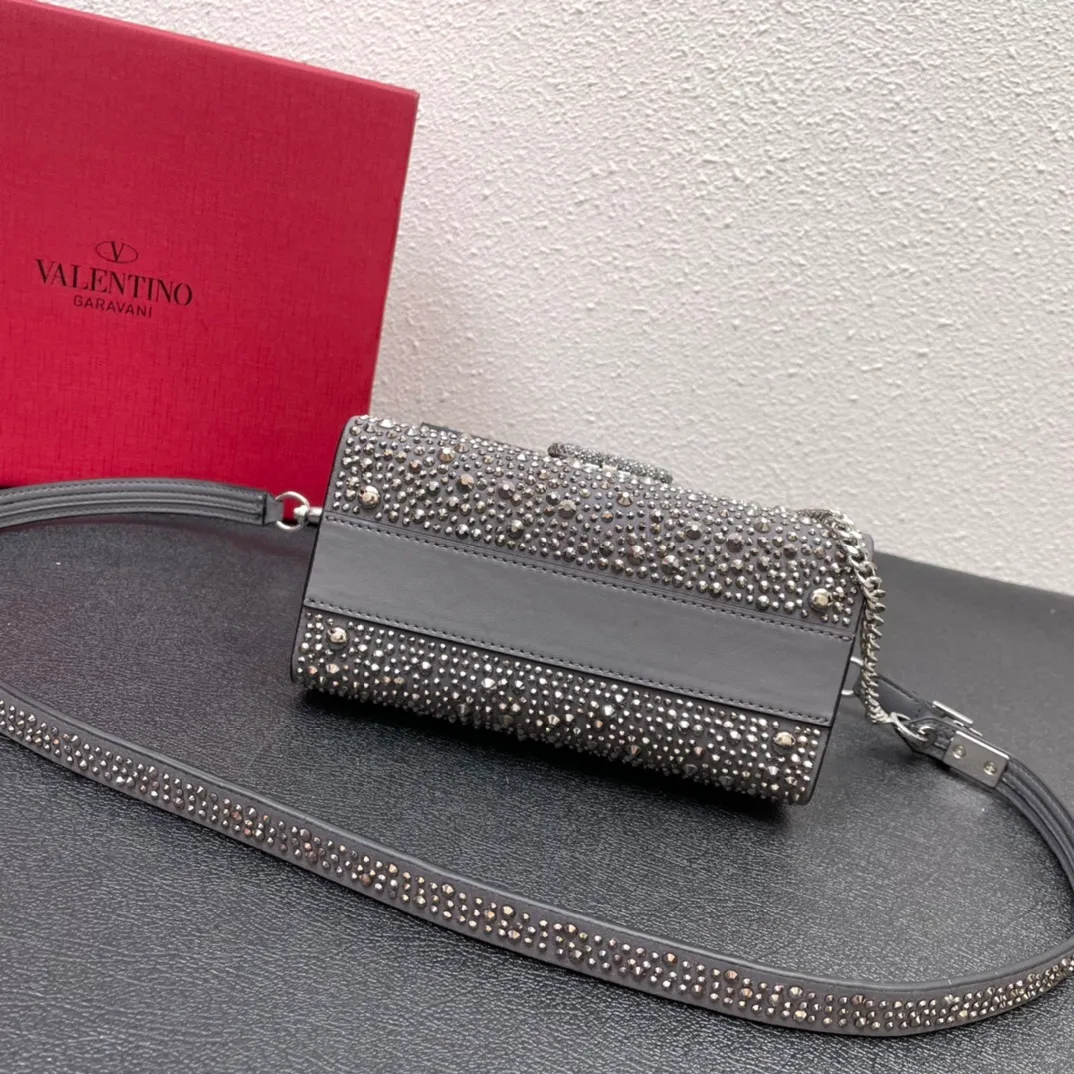 All categories Official website "Brand Women's Bags" Women's Bags 💙 Valentino replica VALENTINO, fine imitation VALENTINO bags, VALENTINO shoulder bags, 2023 official latest version VALENTINO handbags, bag factory, original material, size: 19-13-9CM