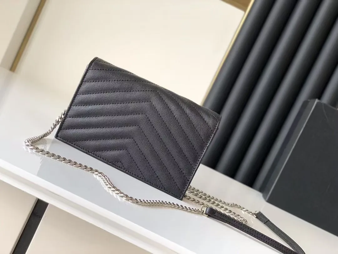 All categories Official website "Brand Women's Bags" Women's Bags 💙 YSL 2022 Official New YSL Crossbody Bag Wholesale 58001350 High Quality Specifications: 19-11.5-4CM