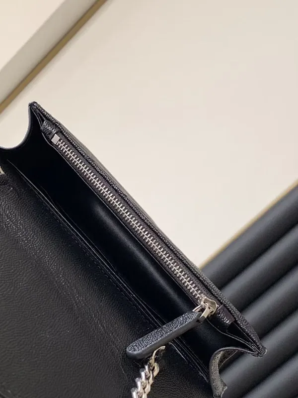 All categories Official website "Brand Women's Bags" Women's Bags 💙 YSL 2022 Official New YSL Crossbody Bag Wholesale 58001350 High Quality Specifications: 19-11.5-4CM