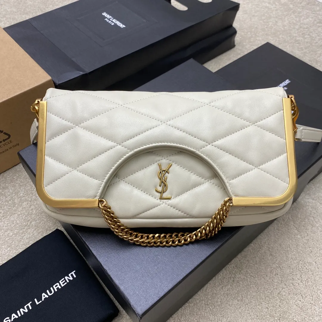 💰1900 milk white sheepskin/old gold 🌈2013 new sheepskin metal flap bag, new sheepskin quilted bag full of retro design, two-way zipper F R A M E handbag, with diamond quilting and metal Le CASSANDRE! Features chain top handles, fold-down top and detachable shoulder strap! Sheepskin texture, delicate feel, full of high-end feel! 20230950 Style number: 754001 [original leather] Size: 26x26.5x5