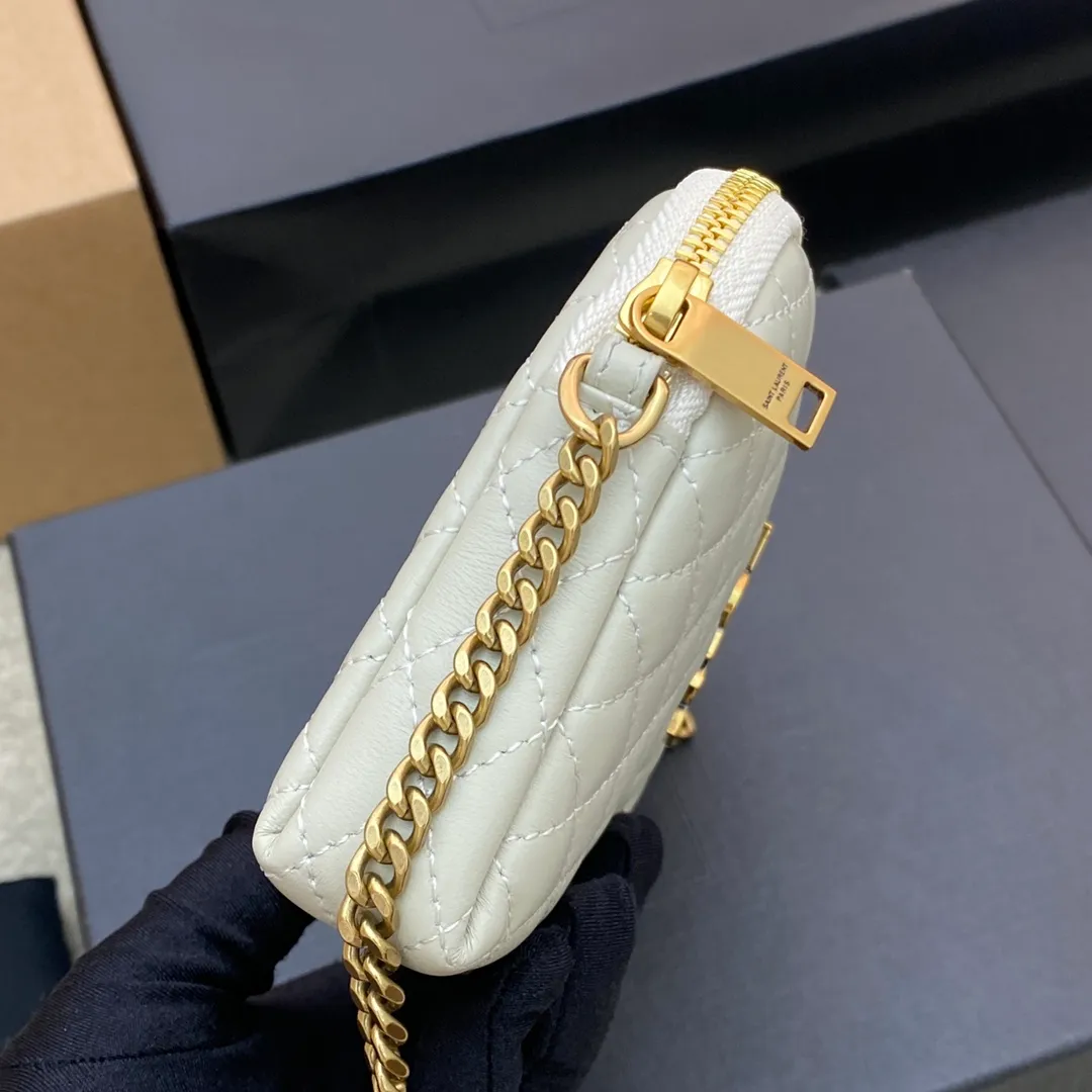 White sheepskin/gold 🌈YSL's new GABY quilted sheepskin chain shell bag, equipped with classic YSL logo, soft original sheepskin material, adjustable chain length: 57cm, light bronze metal hardware, sheepskin lining👍20220650 Model: 733667 [original leather] Size: 13x9x3.5cm