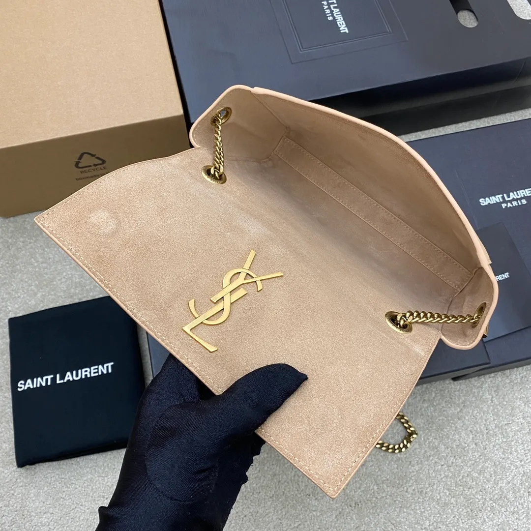 Light apricot double-sided velvet/gold (small size) 🌈New size small 22CM arrived! 𝐊𝐚𝐭𝐞_Reversible suede & plain leather, buying one bag is equivalent to owning two bags, a great deal_Eternal classic kate, no need to worry about it becoming outdated, a style that can be used all year round, use plain leather in spring and summer, and use suede in autumn and winter! The chain can be removed! 20230780 Model: 712250 [original leather] Size: 22x14.5x6cm