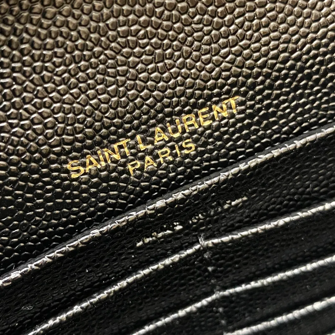 💰1300 black ball pattern/gold buckle 🌈YSL latest ENVELOPE Woc envelope bag ✉️Original caviar ball pattern, engraved inner zipper compartment, can be used as a clutch bag or as a shoulder bag. There are multiple card slots inside. Compact and practical 👍20220650 Model: 620280 [original leather] Size: 22.5x14x4cm