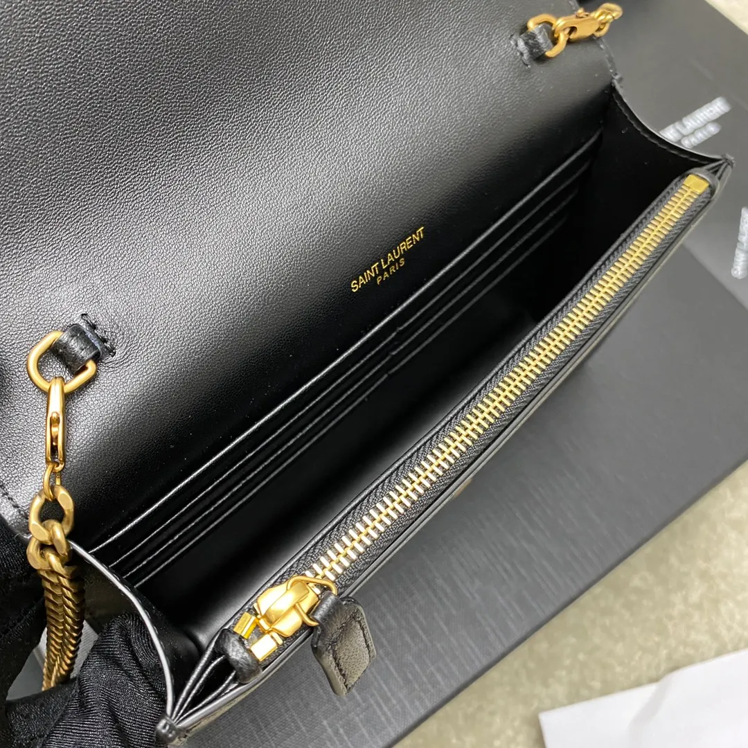 p1220 The top product in the market, black sheepskin/gold 🌈Y’s new product LE CASSANDRE smooth leather envelope chain wallet, made of Italian imported lambskin, soft to the touch! Front flap wallet, decorated with three-color metal logo, super nice! LECASSANDRE interior: six card slots, one bill slot, one main compartment, and one zippered coin pocket, practical and stylish! 20230610 Model: 743050 [original leather] Size: 19x12.5x3.5cm