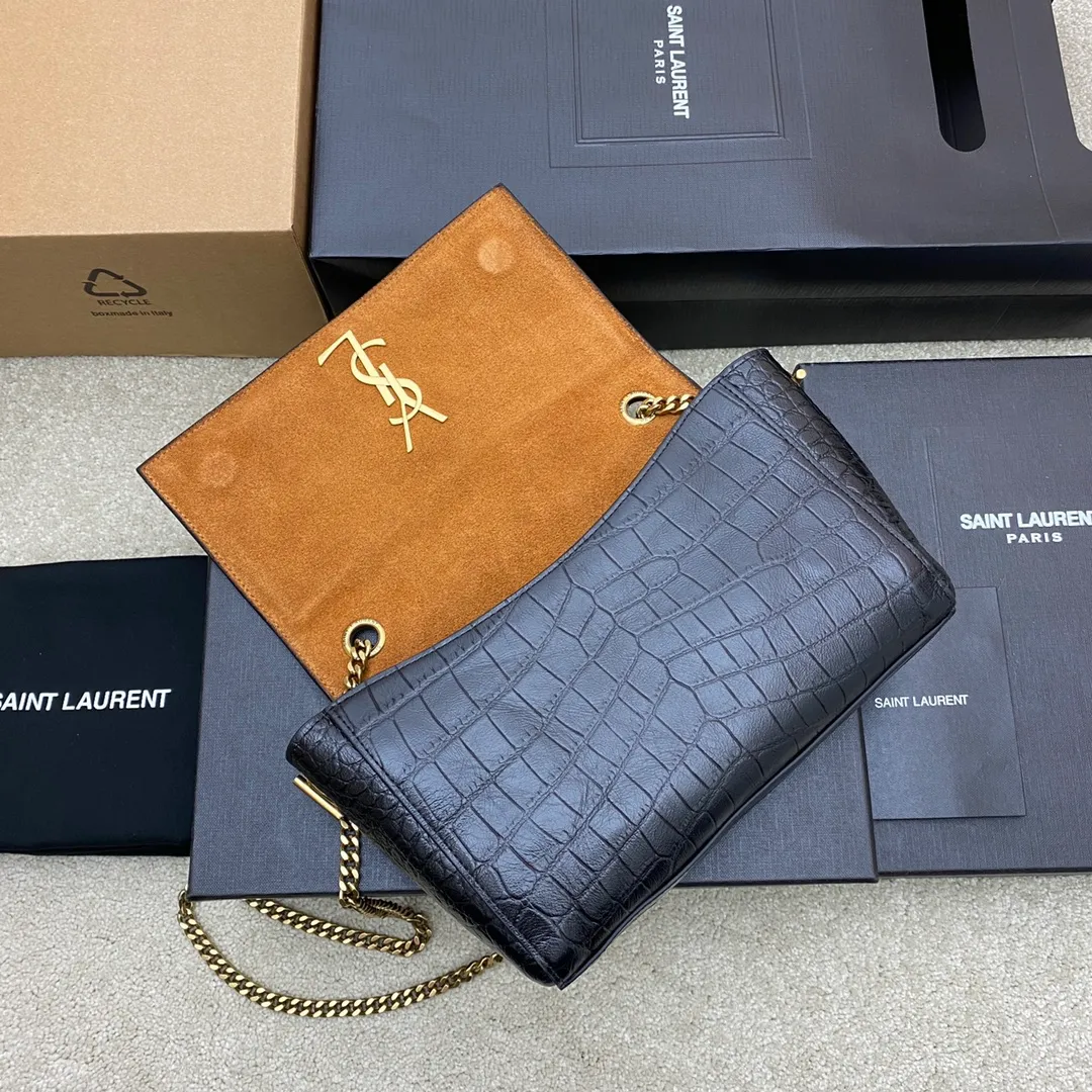 Black crocodile velvet double-sided/gold (small size) 🌈New size small 22CM arrived! 𝐊𝐚𝐭𝐞_Reversible suede & plain leather, buying one bag is equivalent to owning two bags, a great deal_Eternal classic kate, no need to worry about it becoming outdated, a style that can be used all year round, use plain leather in spring and summer, and use suede in autumn and winter! The chain can be removed! 20230780 Model: 712250 [original leather] Size: 22x14.5x6cm