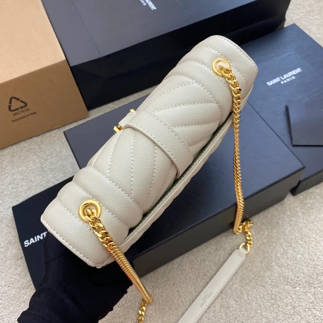 Milk white ball pattern/gold buckle 🌈YSL new style 𝑬𝒏𝒗𝒆𝒍𝒐𝒑𝒆#Small size 21CM Original grain embossed quilted genuine leather envelope bag is classic and timeless, the sky-high V pattern and rhombus caviar pattern, Italian ZP original cowhide with eye-catching Y family logo, elegant and fashionable all in one! Get it and it’s ZP! 20220680 Model: 600915 [original leather] Size: 21x13x6cm