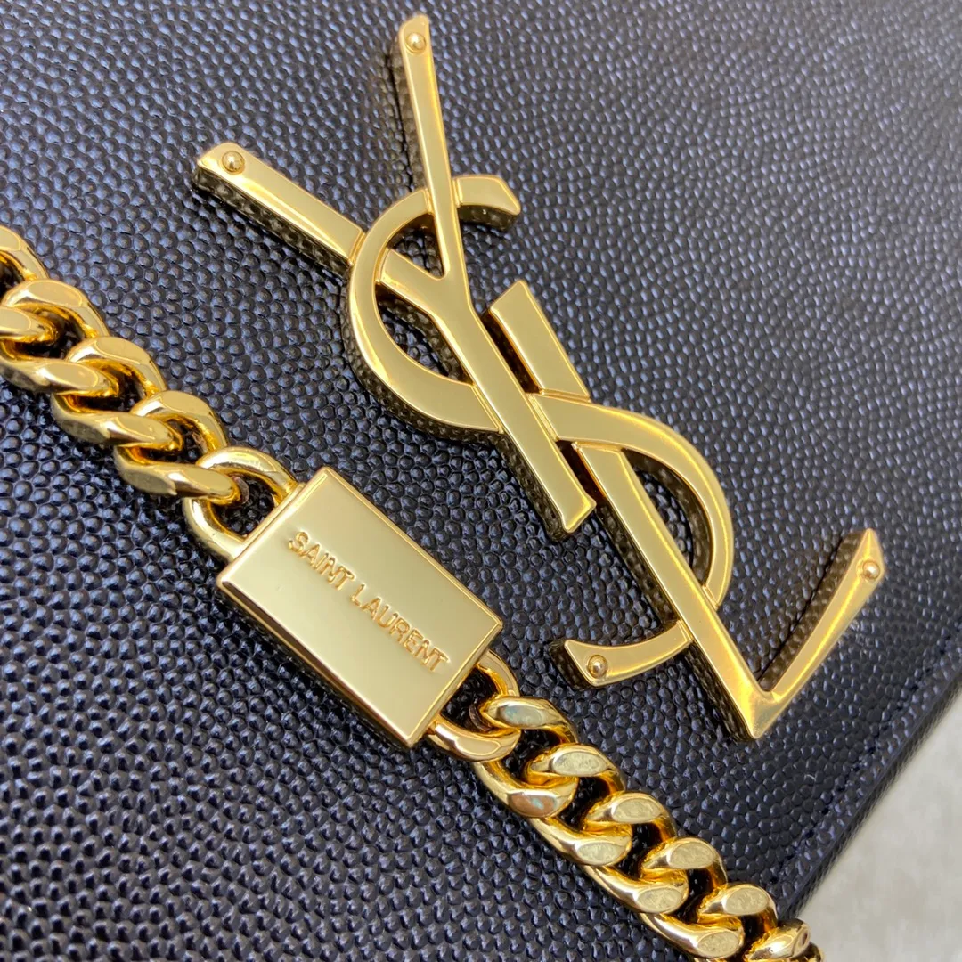 💰1260 Black ball pattern/gold buckle [original leather] 🌈Y’s most classic style Kate chain crossbody bag! A versatile style that is a must-have in every girl’s wardrobe! High-quality original South African cowhide, wear-resistant and scratch-resistant, no need to take special care of it💫Believe me, kate is definitely an eternal classic. No one would dare to call themselves fashionable without a Y family tassel bag👍20210630 Model: 354021 Size: 24*14.5*5.5cm