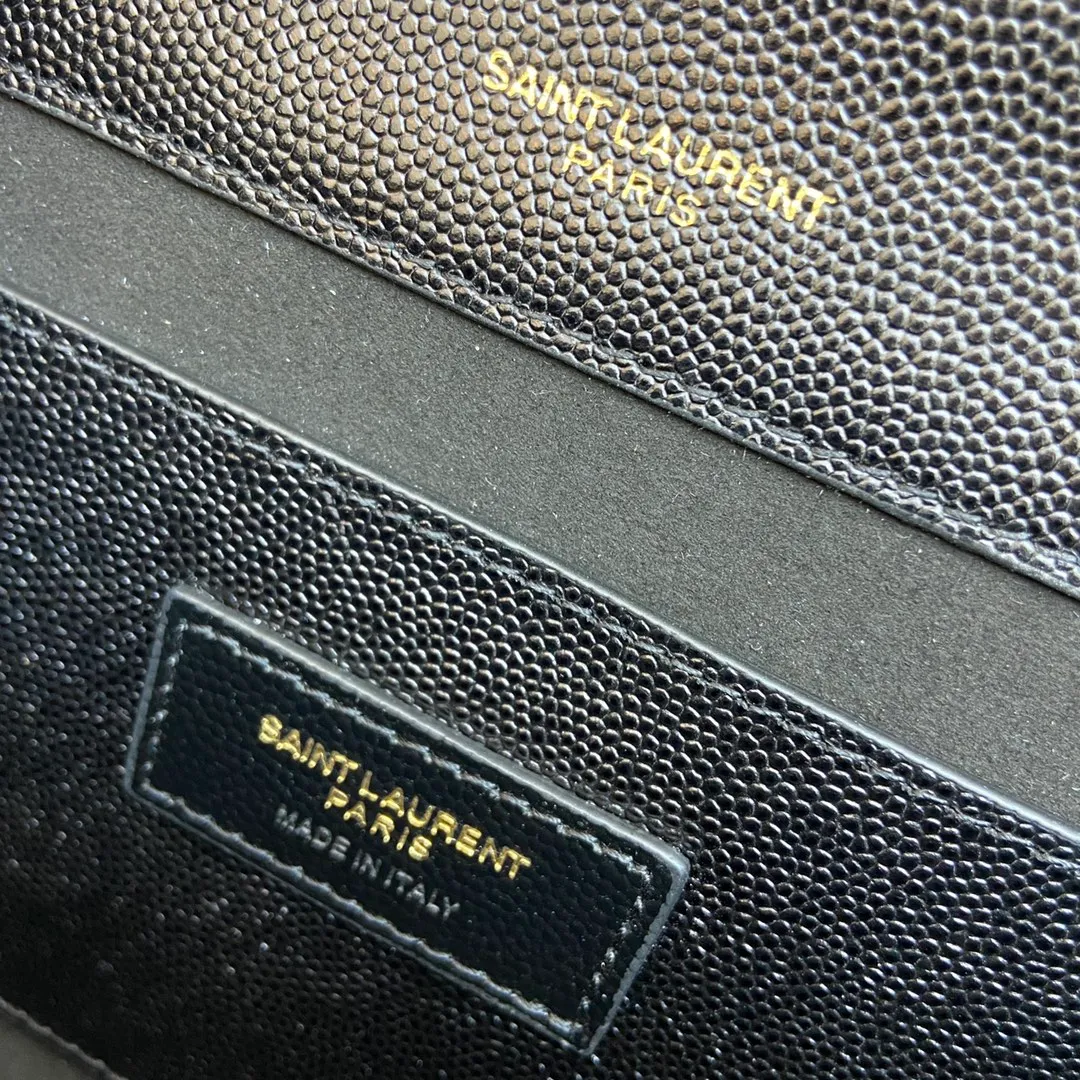 💰1260 Black ball pattern/gold buckle [original leather] 🌈Y’s most classic style Kate chain crossbody bag! A versatile style that is a must-have in every girl’s wardrobe! High-quality original South African cowhide, wear-resistant and scratch-resistant, no need to take special care of it💫Believe me, kate is definitely an eternal classic. No one would dare to call themselves fashionable without a Y family tassel bag👍20210630 Model: 354021 Size: 24*14.5*5.5cm