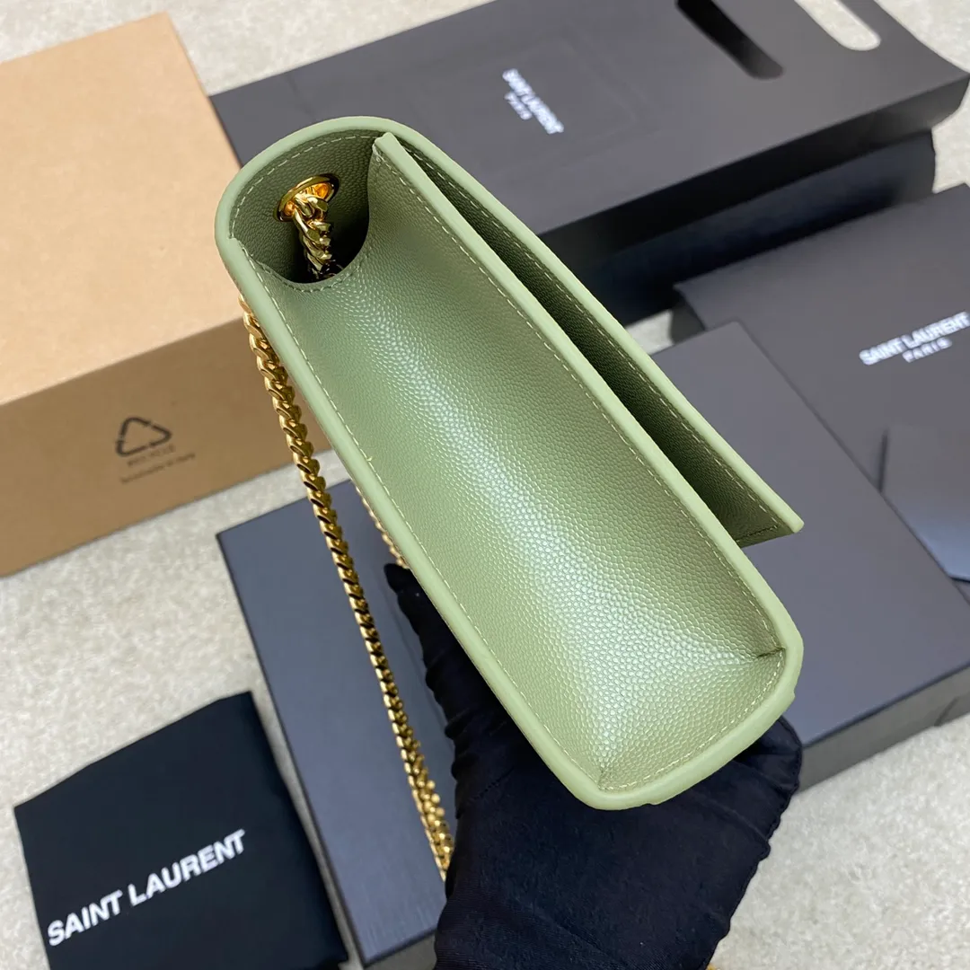 💰1260 Avocado green ball pattern/gold buckle 🌈Y’s most classic style Kate chain crossbody bag! A versatile style that is a must-have in every girl’s wardrobe! High-quality original South African cowhide, wear-resistant and scratch-resistant, no need to take special care of it💫Believe me, kate is definitely an eternal classic. No one would dare to call themselves fashionable without a Y family tassel bag👍20210630 Model: 354021 [Original leather] Size: 24x14.5x5.5cm