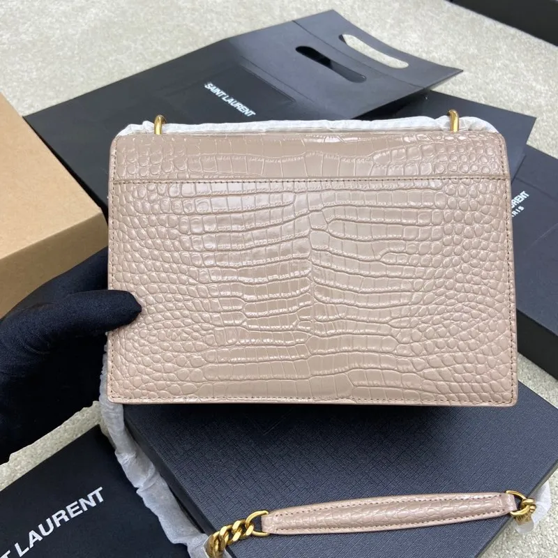 Milk tea color crocodile pattern/antique gold 🌈𝑺𝒖𝒏𝒔𝒆𝒕 𝟮𝟮𝒄𝒎#Classic luxurious crocodile pattern sunset bag original leather version! Friends who like crocodile pattern bags cannot miss this one! High-quality genuine leather, genuine mold-opening hardware, pursuing every detail, striving to be infinitely close to ZP👍20210750 Size: 22x8x16cm Model: 442906 [Original leather]