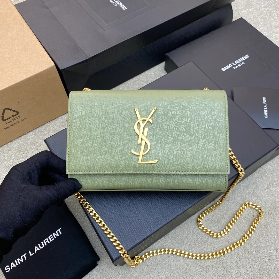 💰1260 Avocado green ball pattern/gold buckle 🌈KATE The most classic style and the most practical size. The core design of this series is the Y logo. Mr. Yves Saint Laurent invited poster artist Cassandre to design it. The three letters are superimposed on each other, which is simple and avant-garde. High-quality crocodile pattern cowhide, wear-resistant and scratch-resistant! Definitely a timeless classic! No Y family tassel bag dares to say that they are fashionable👍20210630 Model: 377629 [original leather] Size: 20*12.5*5cm
