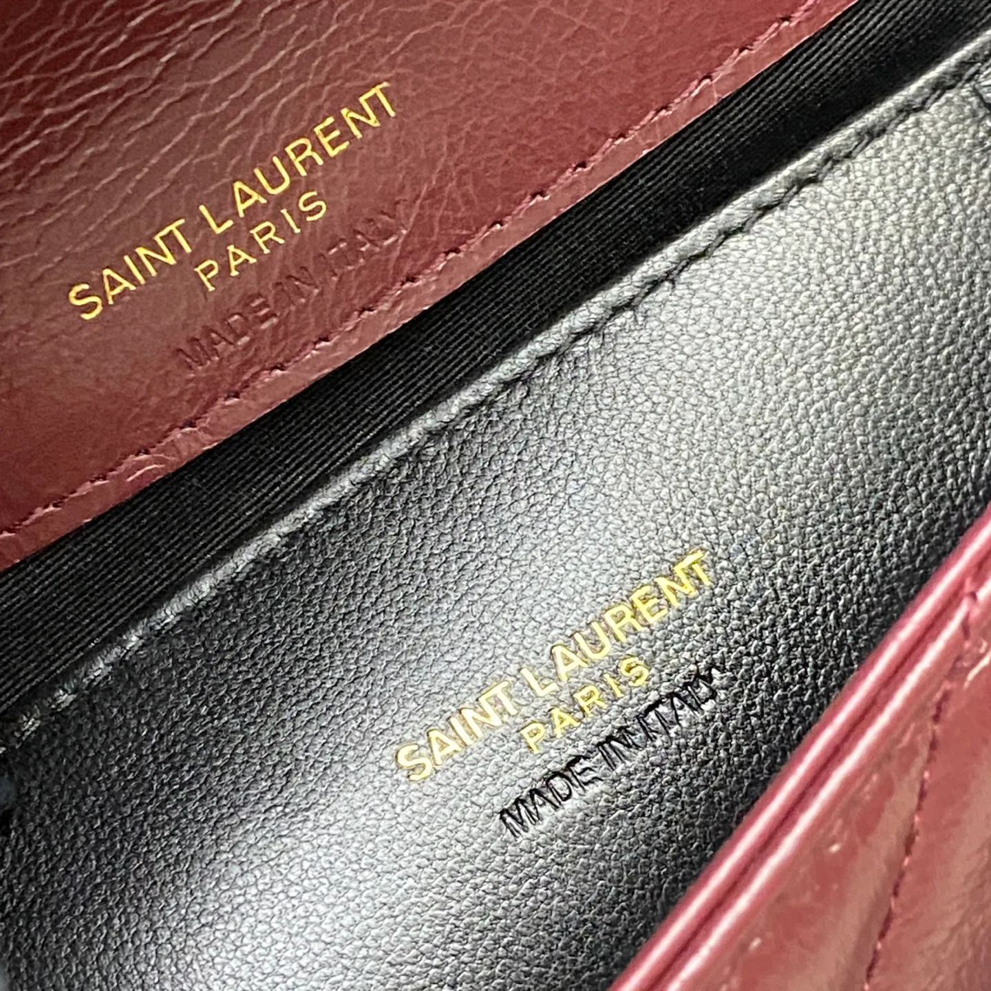 Date red waxed leather/antique gold 🌈New College glossy crackle mini messenger bag😘Multi-functional item equipped with top handle and detachable leather spliced ​​chain long shoulder strap, classic and more casual, with various concave shapes, recommended for everyone to have! The retro waxed leather is really super nice👍20230690 Style number: 779430 [original leather] Size: 20x13x3cm