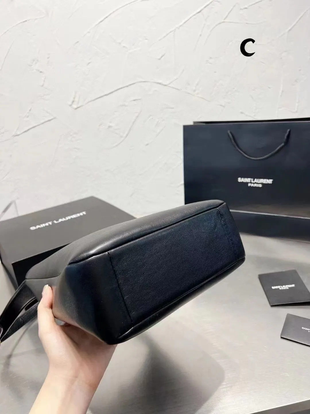 All categories Official website "Brand Women's Bags" Women's Bags 💙 YSL Fine imitation YSL, high imitation YSL bags, YSL crossbody bags, 2023 official latest version YSL bucket bag, YSL bag factory, recommended bags, size: 27-26CM