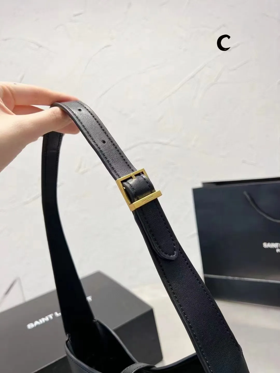 All categories Official website "Brand Women's Bags" Women's Bags 💙 YSL Fine imitation YSL, high imitation YSL bags, YSL crossbody bags, 2023 official latest version YSL bucket bag, YSL bag factory, recommended bags, size: 27-26CM