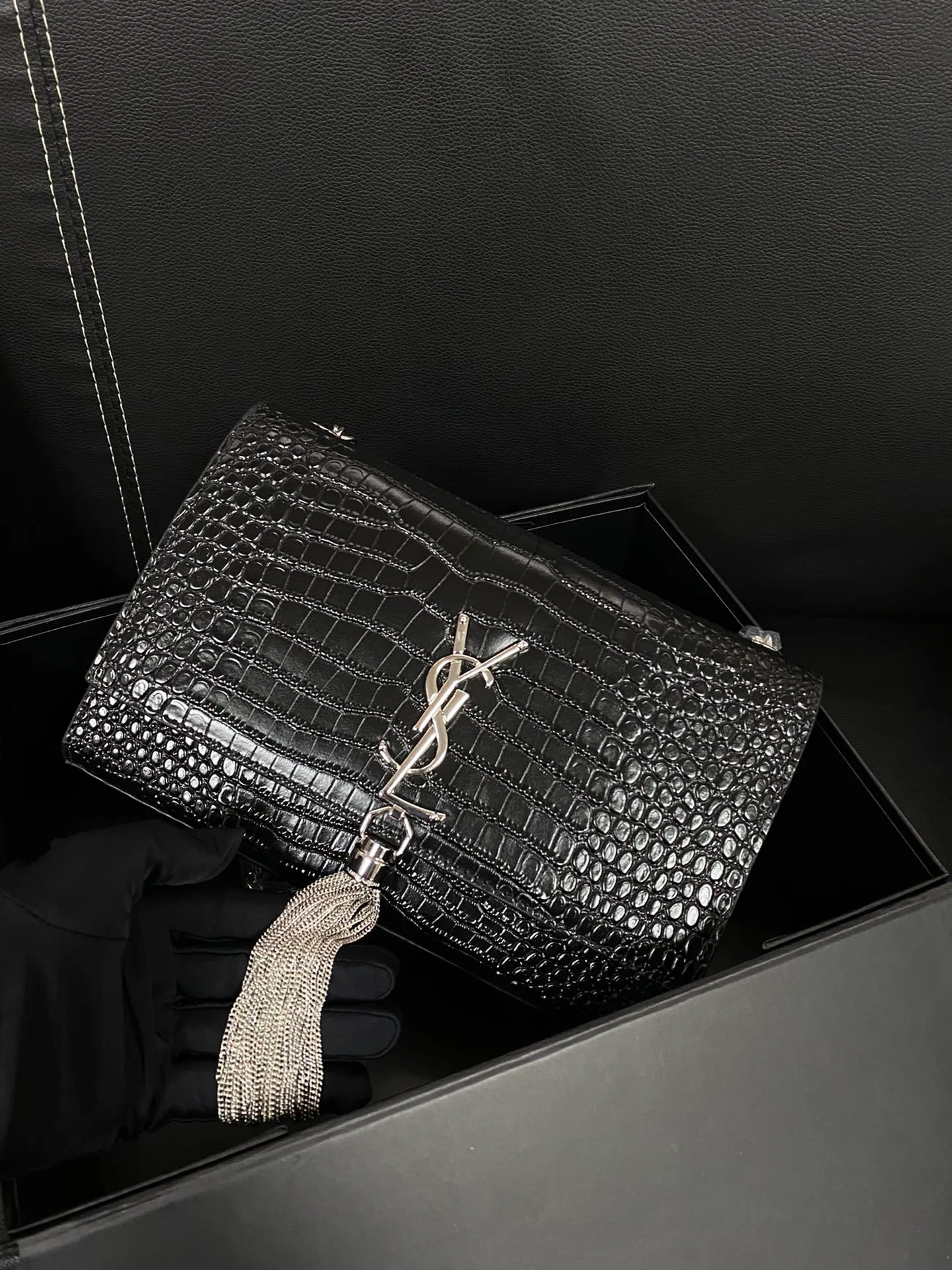 All categories Official website "Brand Women's Bags" Women's Bags 💙 YSL 2022 Official New YSL Crossbody Bag Wholesale 58001350 High Quality Specifications: 23-14.5CM
