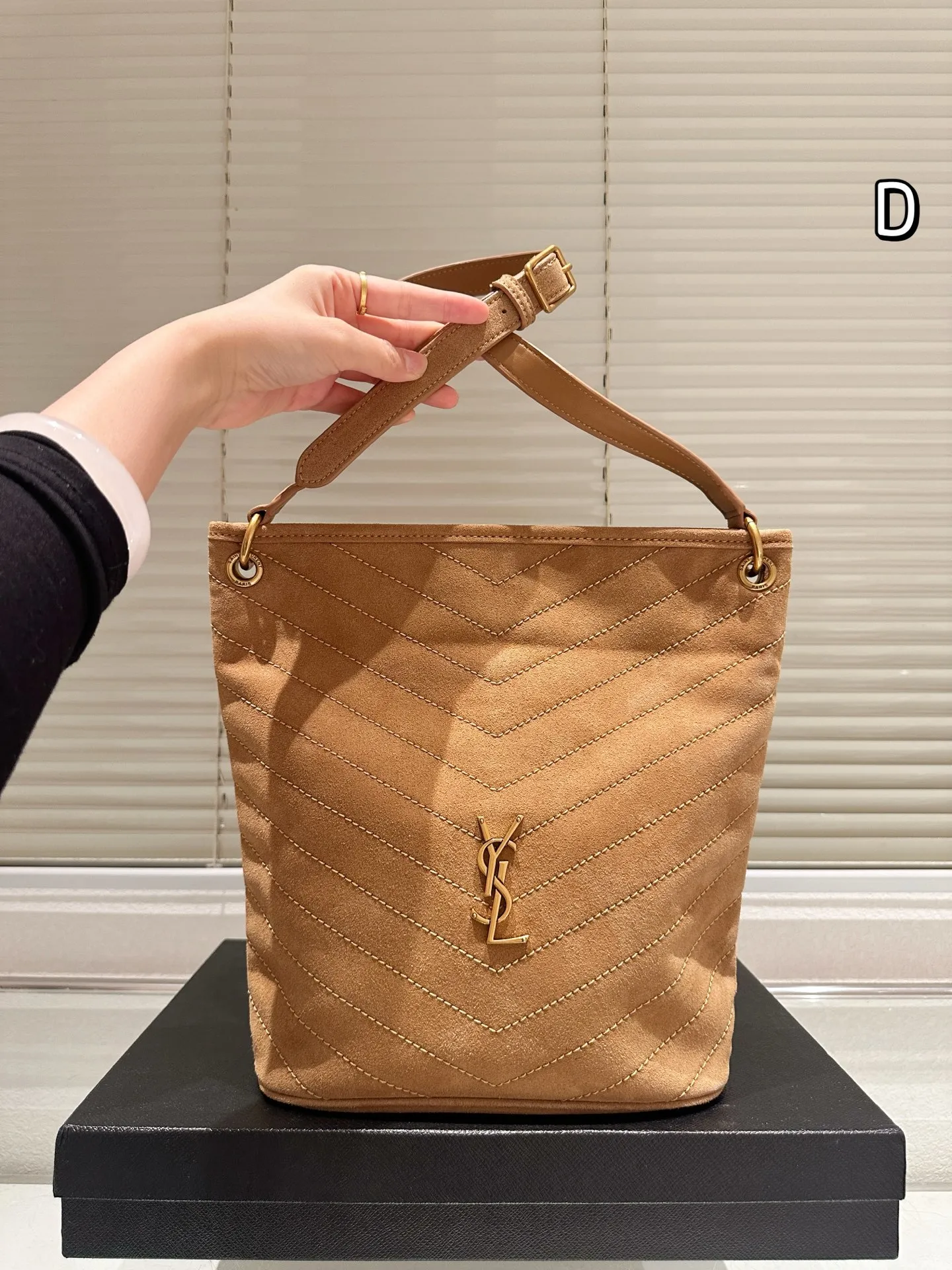 All Categories Official Website "Brand Women's Bags" Women's Bags 💙 YSL 2025 New YSL Bucket Bag