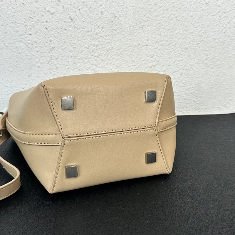 All Categories Official Website "Brand Women's Bags" Women's Bags 💙 YSL 2023 New YSL Bucket Bag