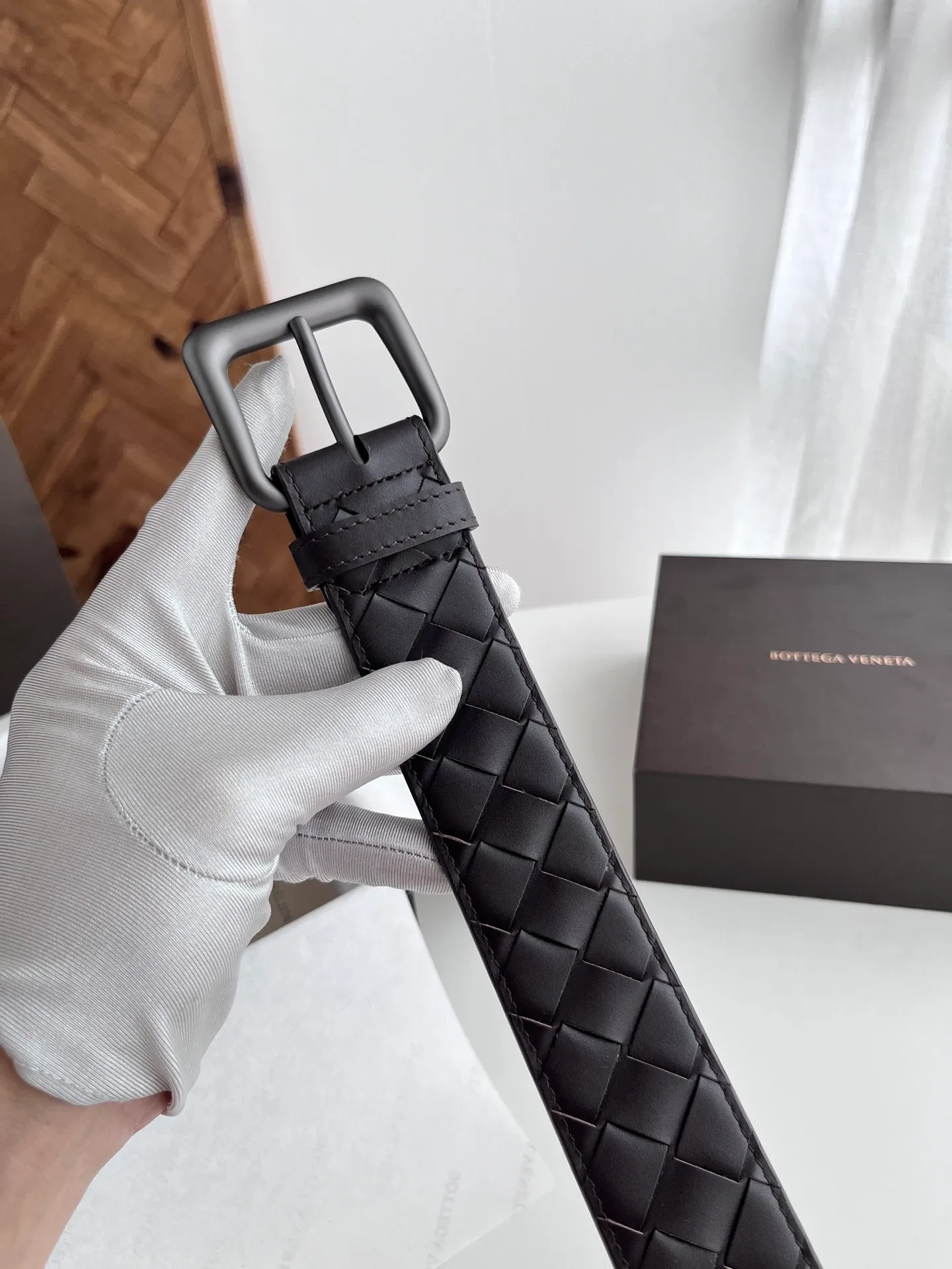 💰560💰Full package💰 💍Purchasing-grade BV 2024 wide version men’s belt⚡️Handmade large plaid intreccio woven Italian calfskin⚡️With vacuum gun-colored pin buckle⚡️Belt width 4.0cm