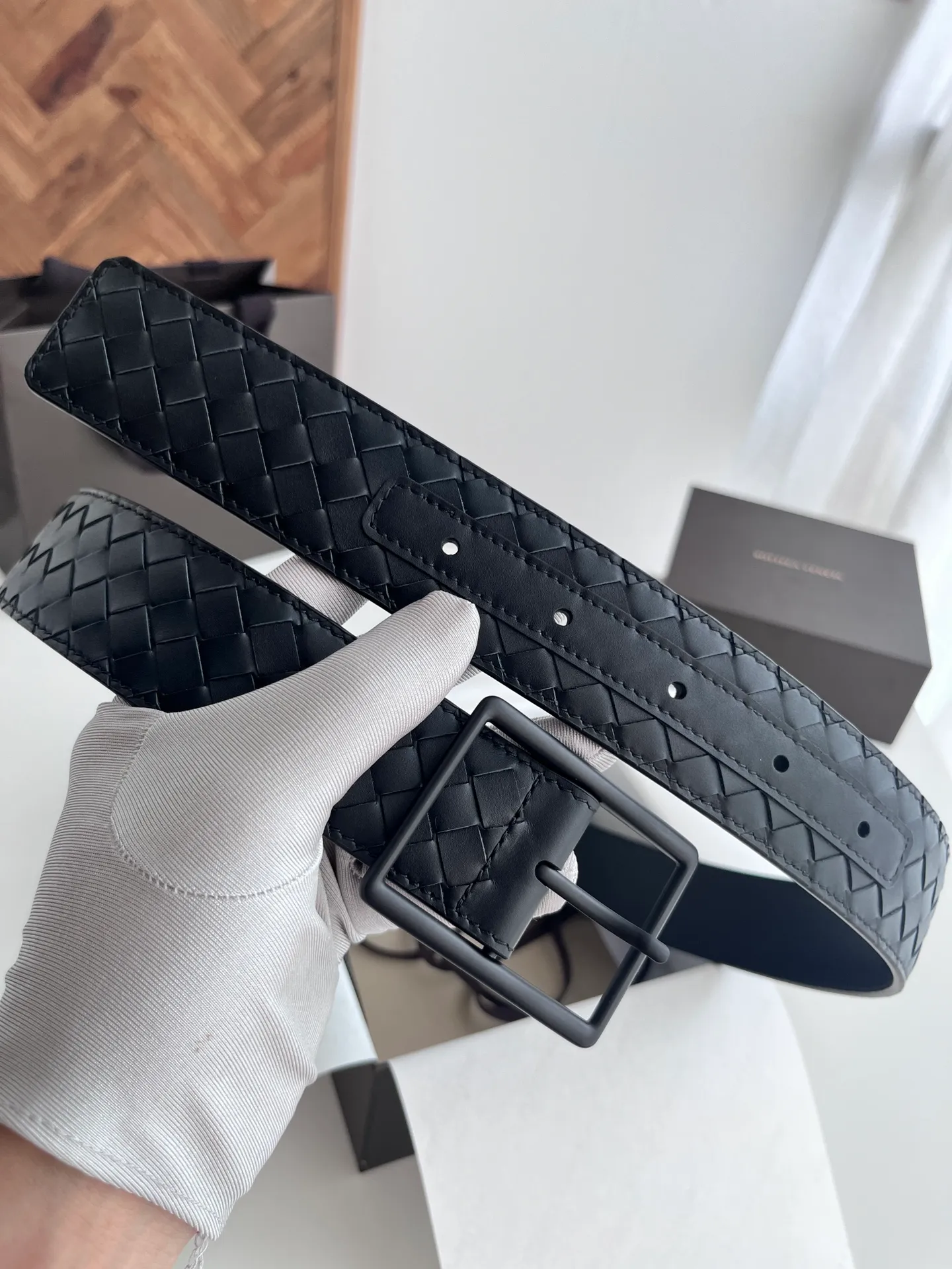 💰520💰Full package💰 💍Purchase level BV⚡️🌹New wide men's belt, pure handmade small plaid intreccio woven Italian calfskin⚡️🌹With slightly retro silver pin buckle, new hole design⚡️🌹Belt width 4.0cm