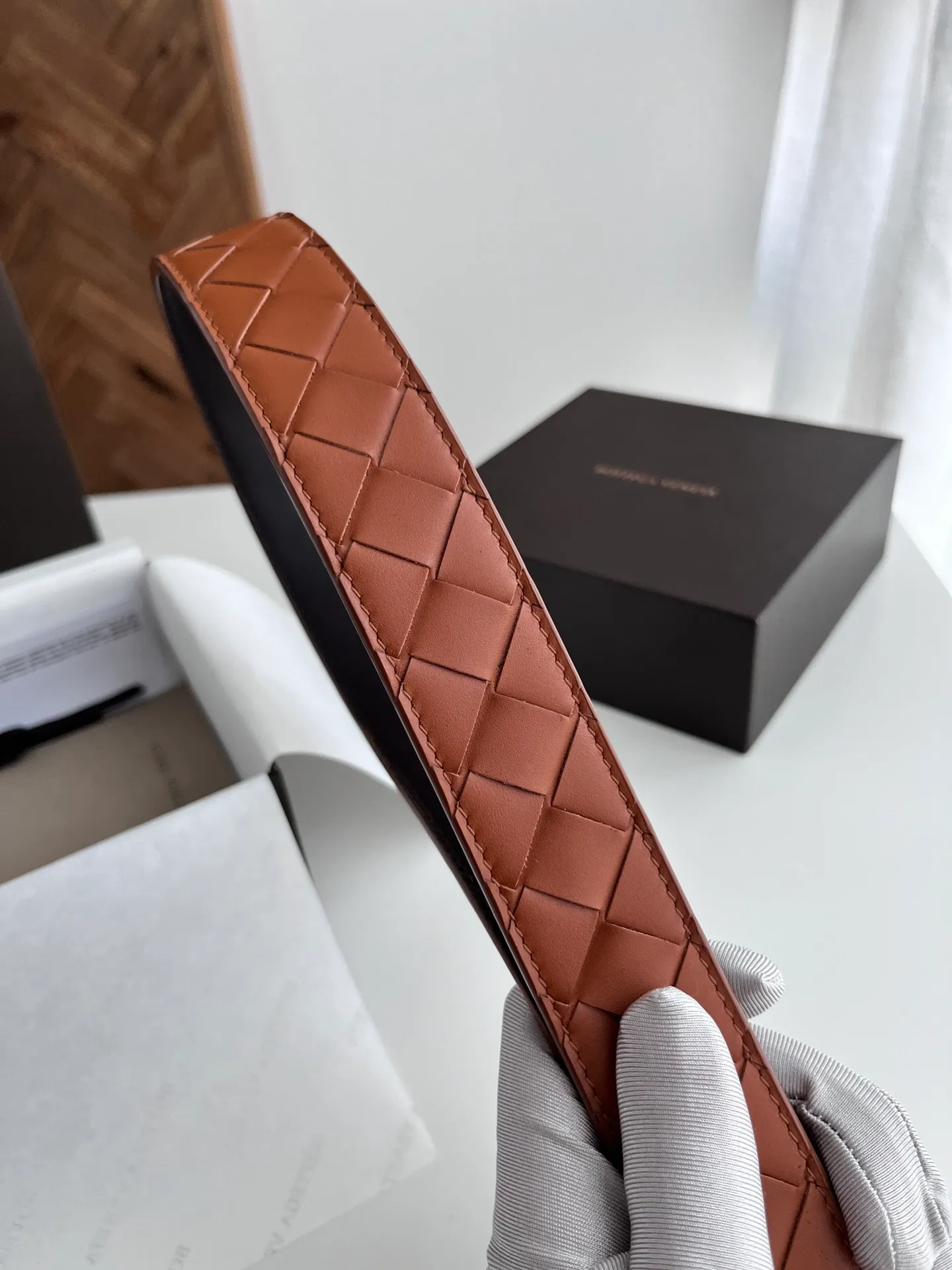 💰560💰Full package💰 💍Purchase level BV latest men's woven belt, double-sided, handmade intreccio large plaid weaving, double-sided Italian calfskin with vacuum gun color rotatable pin buckle, width 35MM