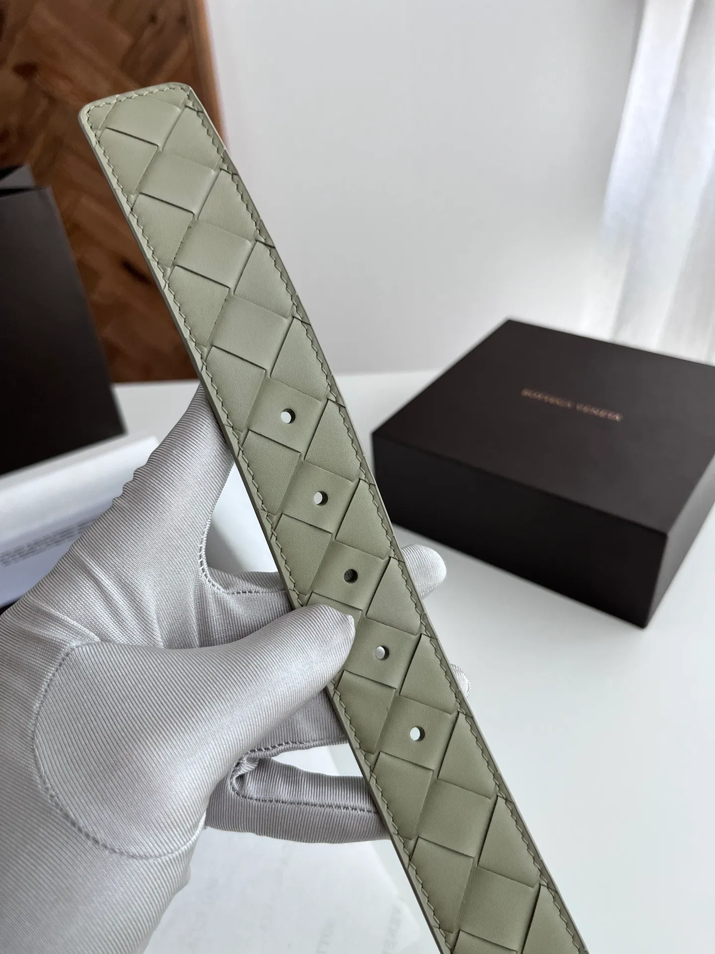 💰560💰Full package💰 💍Purchase level BV latest men's woven belt, double-sided, handmade intreccio large plaid weaving, double-sided Italian calfskin with vacuum gun color rotatable pin buckle, width 35MM
