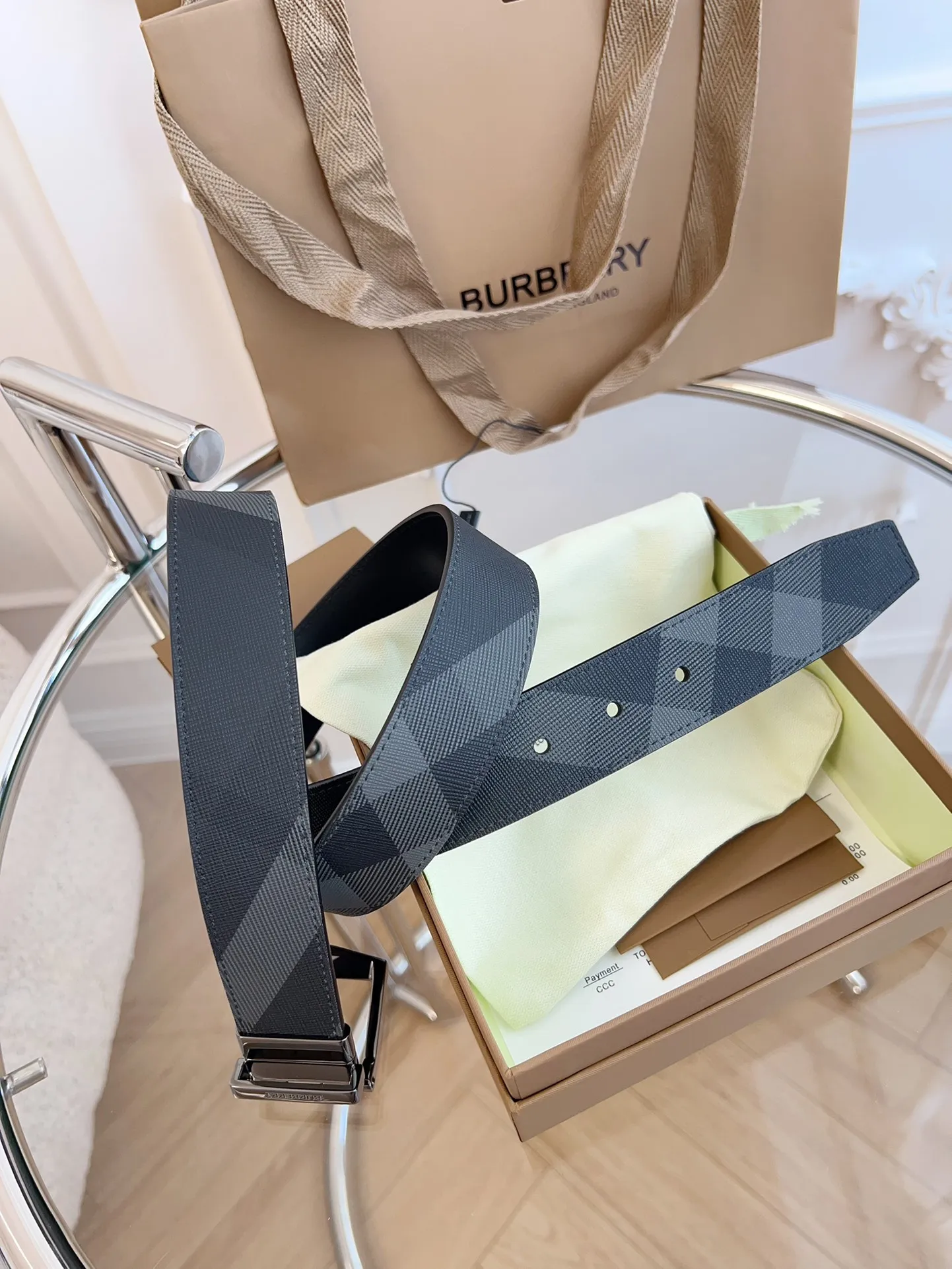 💰460💰Authentic packaging💰 💍purchase grade Burberry🇬🇧British original leather, plaid/black cowhide, quality is beyond doubt🌹No better, only the best🌹Size 3.5cm