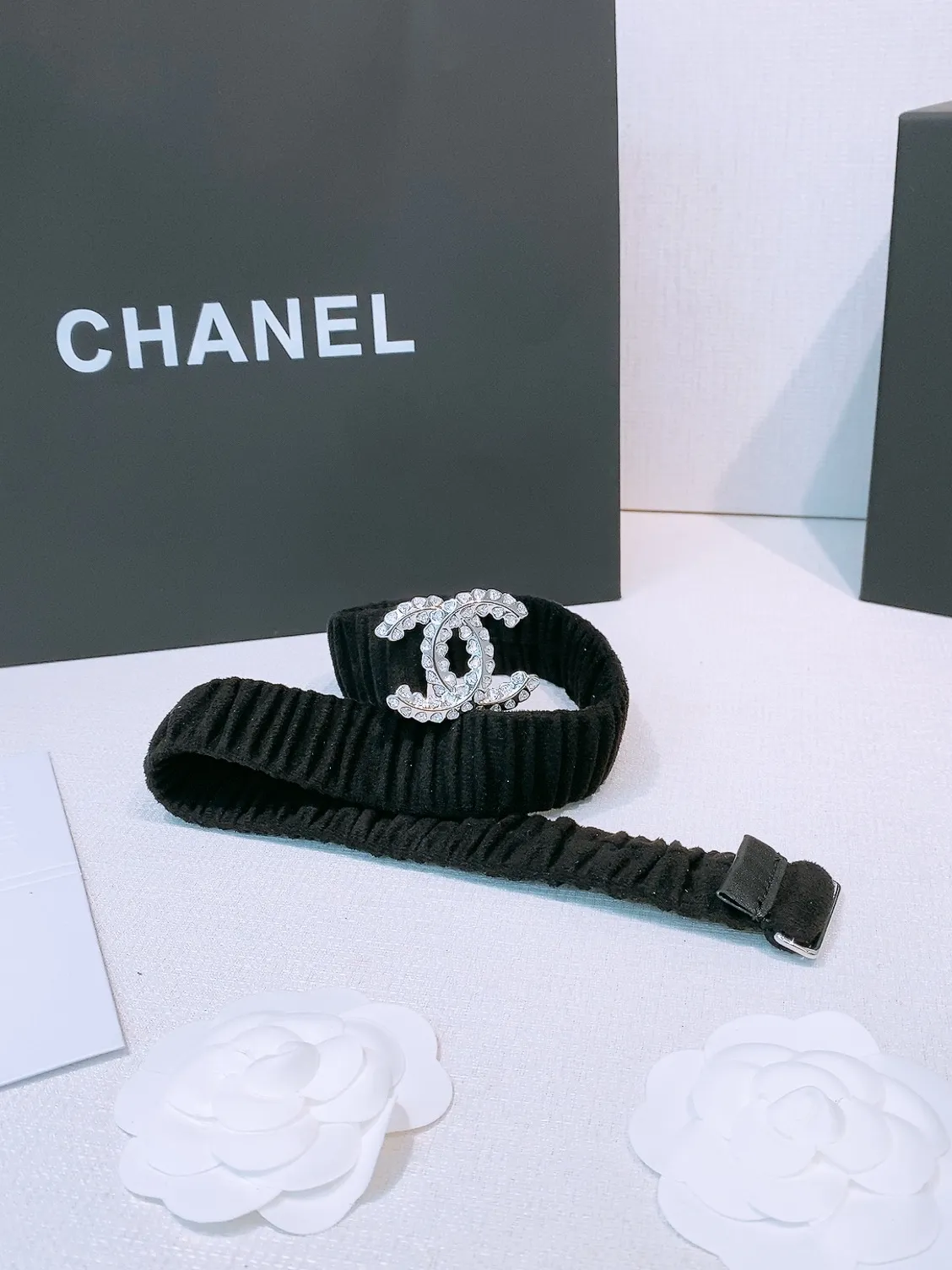 💰460💰Full package💰 💍Purchase level Chanel ⚡️🌹chanel 25c cc rhinestones Brass logo buckle Calfskin Silver metal and gold metal 3.0cm boutique Full of elasticity Versatile Elegant Size including buckle S=65cm total length (available 75, 80, 85) M=70cm L =75cm XL=80cm, one size can be used in 3 to 4 sizes!