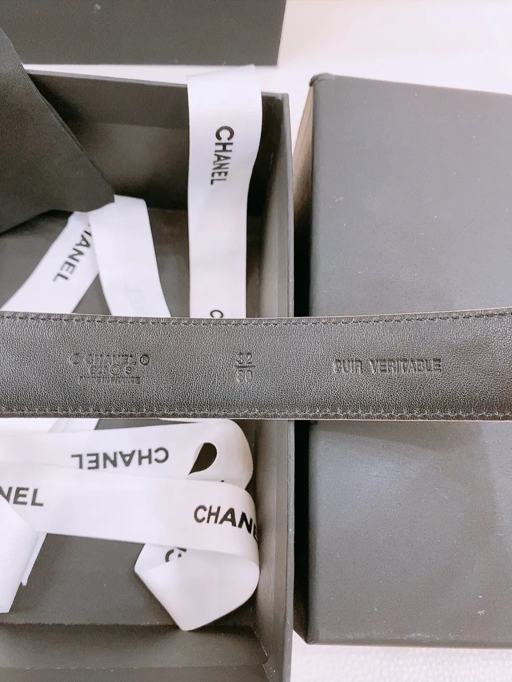 💰480💰Full package💰 💍Purchase level Chanel ⚡️🌹New women's belt Classic sheepskin leather double C buckle⚡️🌹The golden double C buckle is the iconic design of Chanel. The black belt is simple and elegant. It can be easily controlled whether it is daily wear or formal occasions⚡️🌹Width 3.0cm