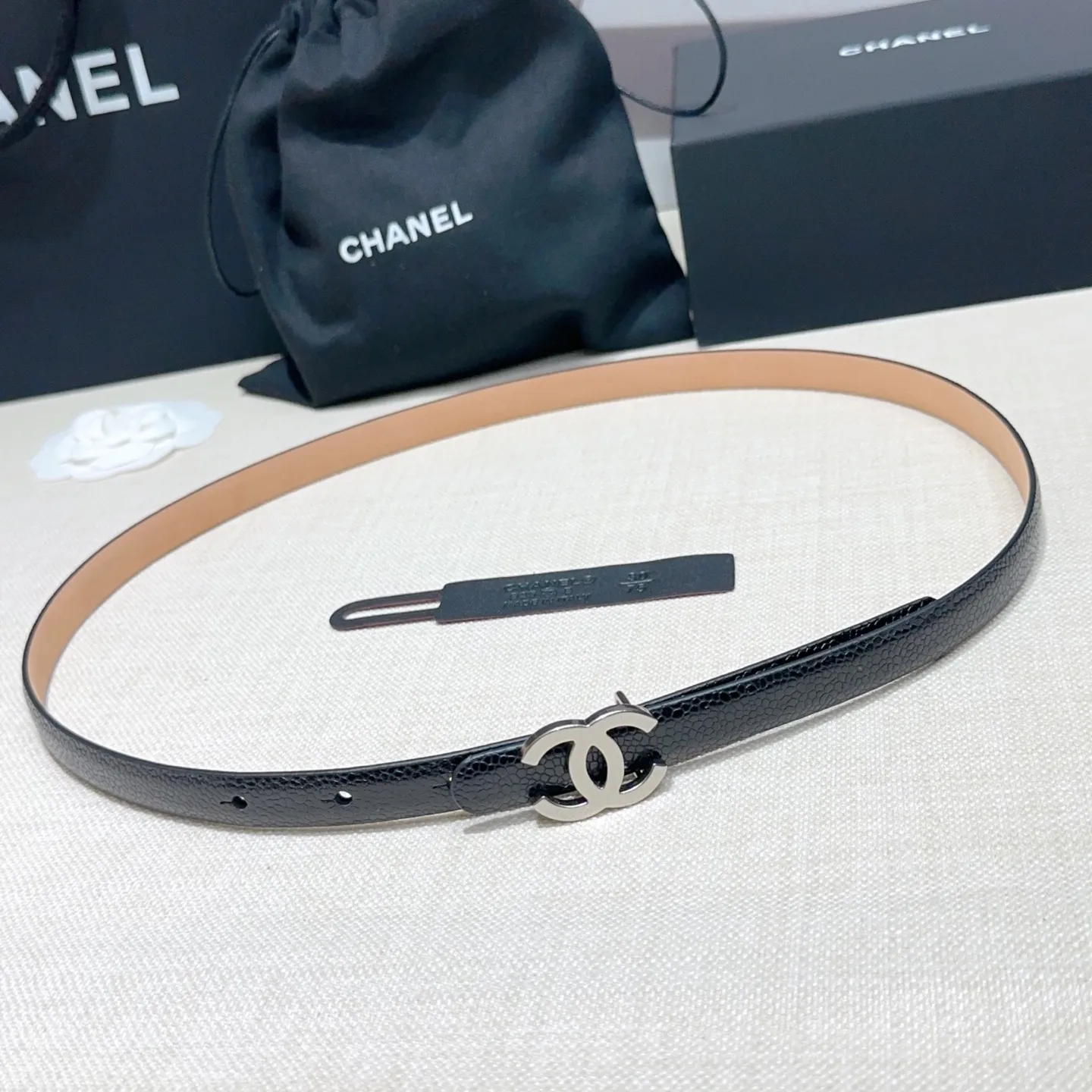 💰440💰Full package💰 💍Purchase-grade Chanel belt⚡️🌹Width 1.5cm, double-sided first-layer imported cowhide⚡️🌹Length: 75-100 Euro, copper five-button original mold opening and customization