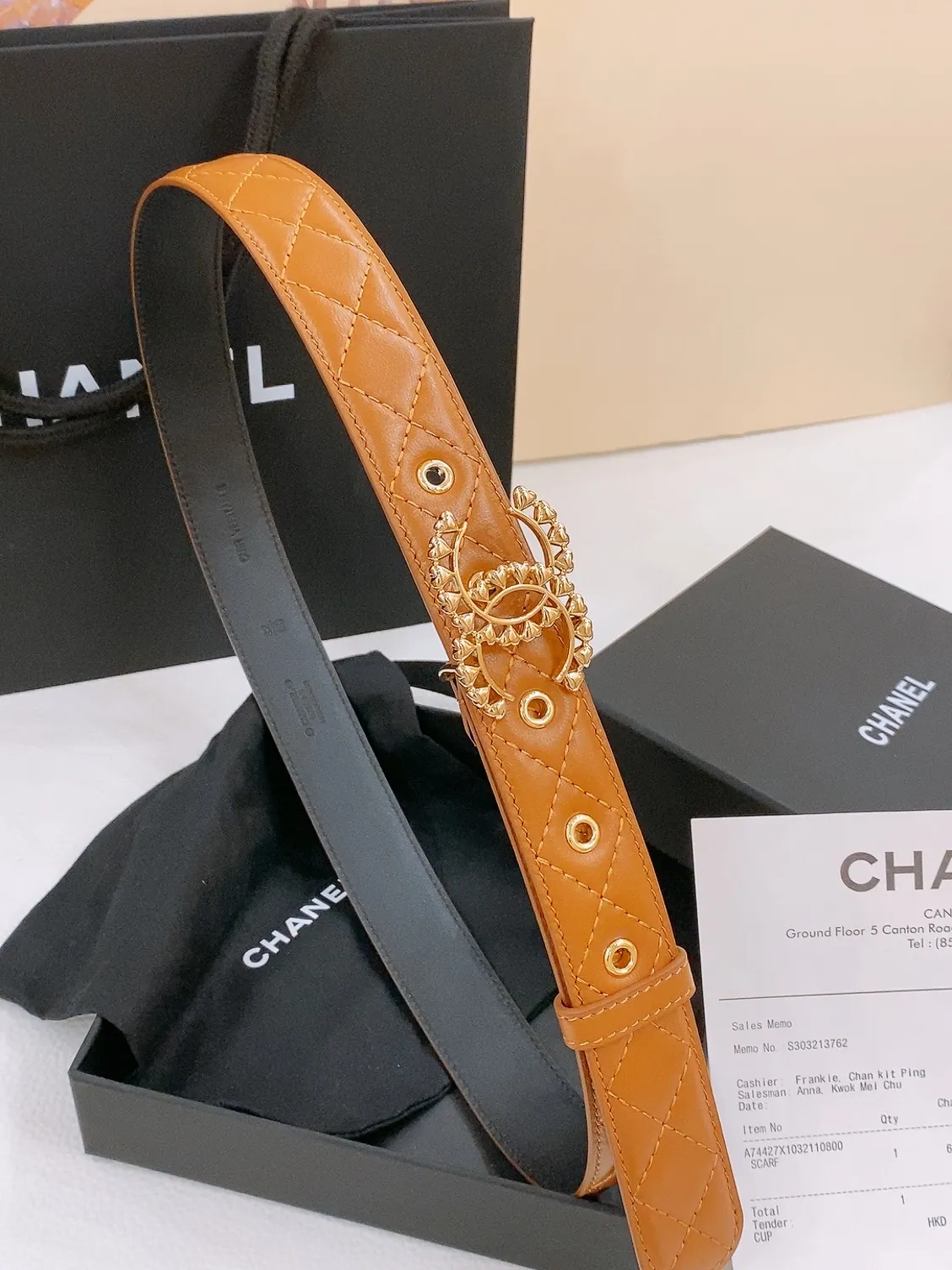 💰480💰Full package💰 💍Purchasing agent level Chanel CC Logo diamond belt for women, round metal double C letter logo, made of diamond sheepskin, the sheepskin texture is super soft, the hardware buckle is very well made, showing the waist shape, very versatile, it is very nice to match with skirts, windbreakers and jeans. Width 3.0cm