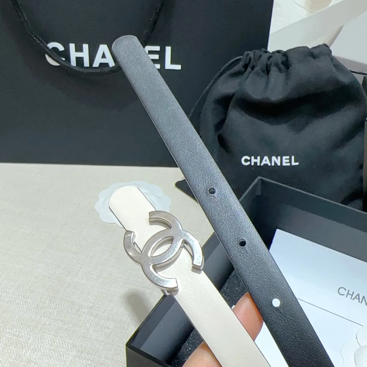 💰440💰Full package💰 💍Purchase-grade Chanel belt⚡️🌹Width 1.5cm, double-sided first-layer imported cowhide⚡️🌹Length: 75-100 Euro, copper five-button original mold opening and customization