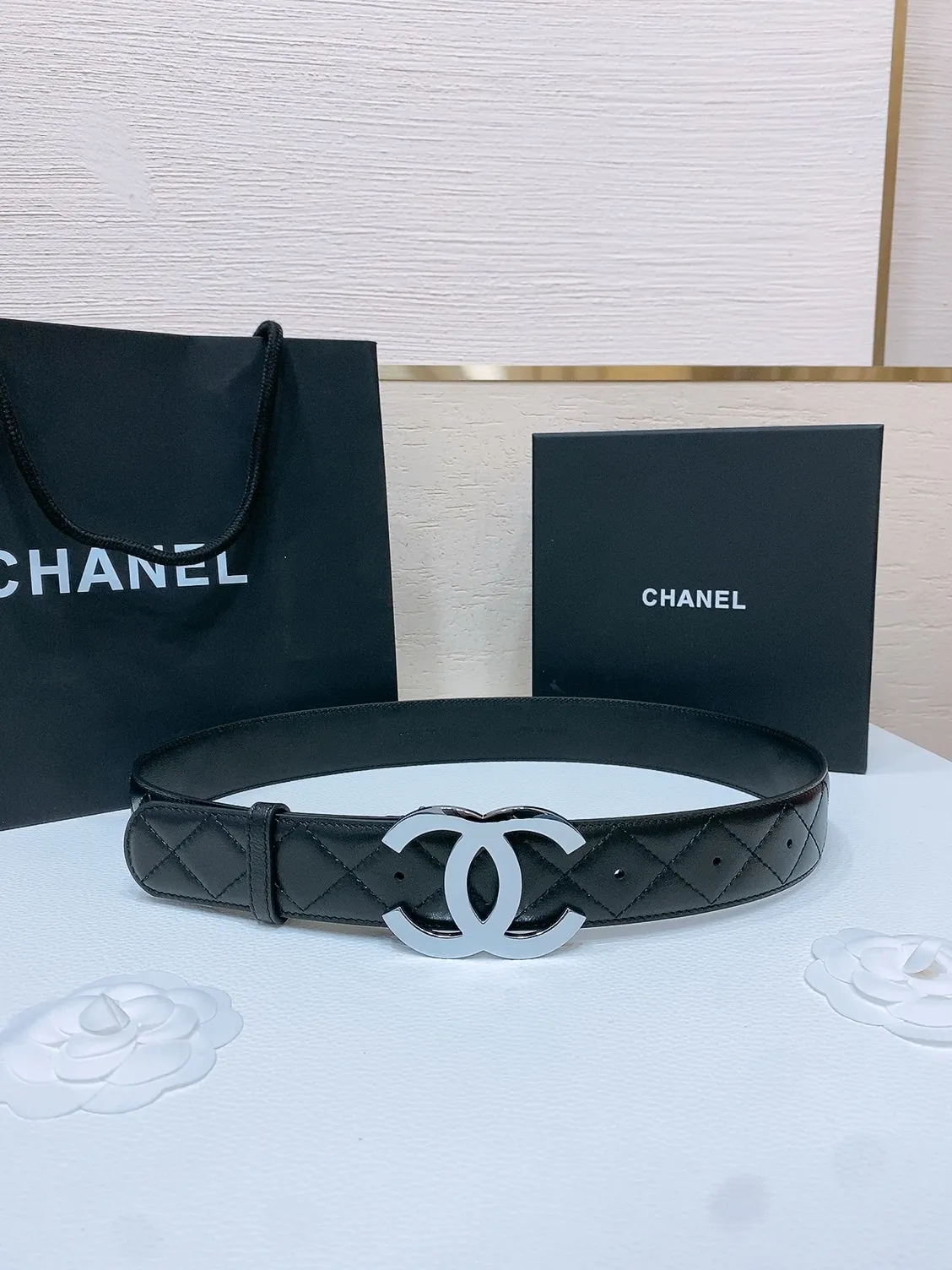 💰560💰Full package💰 💍Purchasing level Grandma 4.0cm⚡️🌹Chanel 24cc logo buckle⚡️🌹Brass metal imported lambskin rhombus belt body⚡️🌹First-layer cowhide bottom soft to the touch and delicate 3.8cm