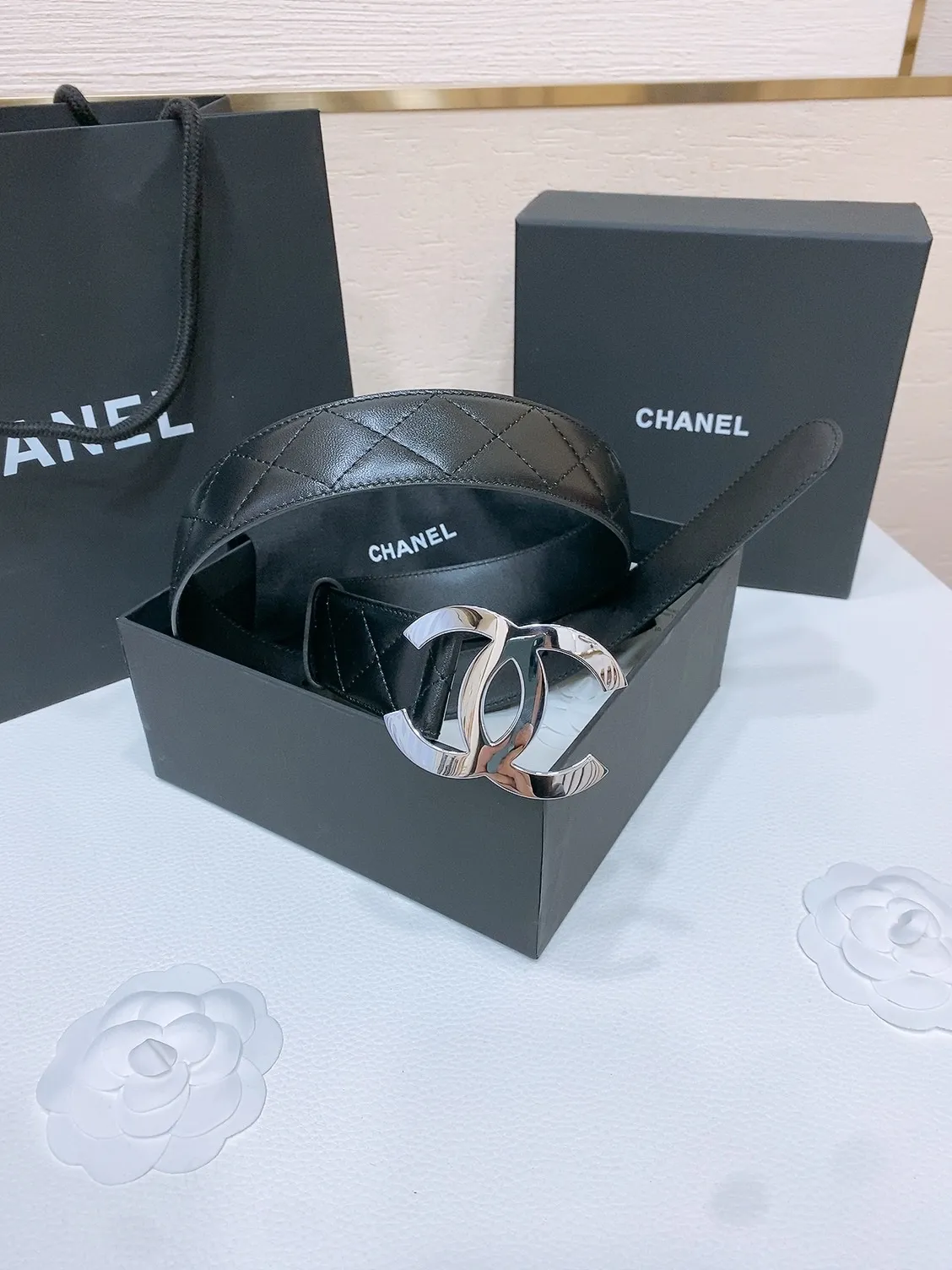 💰560💰Full package💰 💍Purchasing level Grandma 4.0cm⚡️🌹Chanel 24cc logo buckle⚡️🌹Brass metal imported lambskin rhombus belt body⚡️🌹First-layer cowhide bottom soft to the touch and delicate 3.8cm