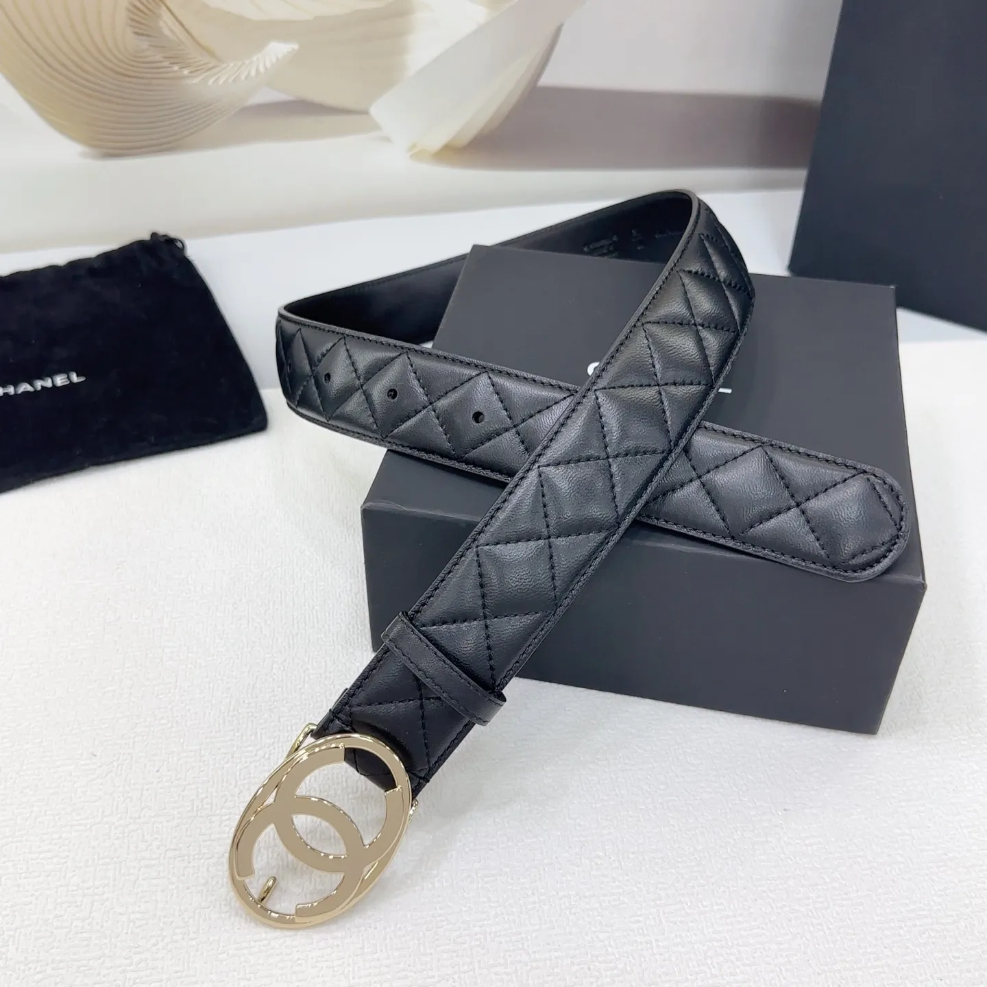 💰520💰Full package💰 💍Purchasing-grade Chanel belt⚡️🌹4.0cm double-sided first-layer sheepskin⚡️🌹Length.75.80.85.90.95.100.105 Euro⚡️🌹Customized original mold with copper hardware buckle