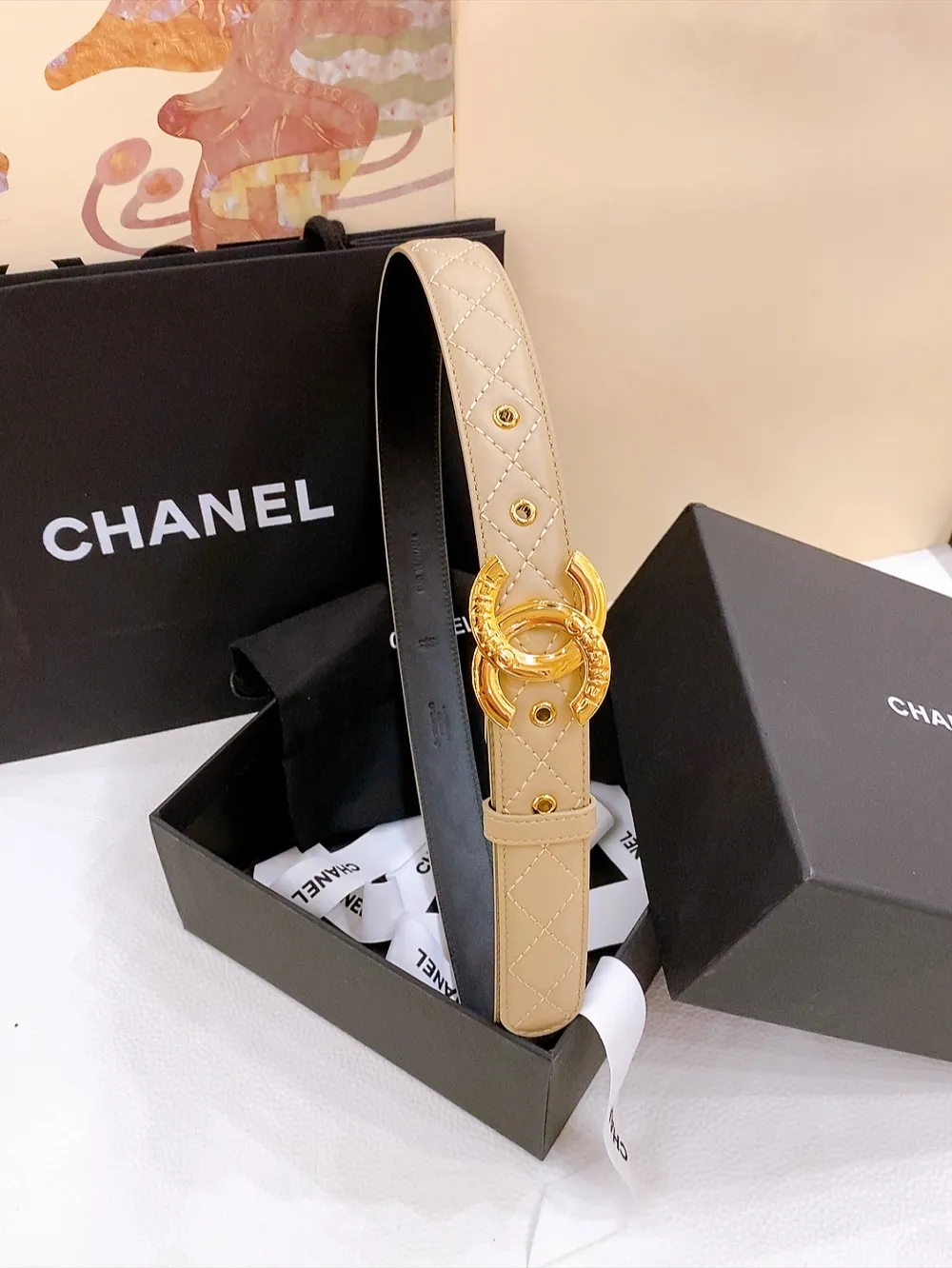 💰480💰Full package💰 💍Purchase level Chanel ⚡️🌹New women's belt Classic sheepskin leather double C buckle⚡️🌹The golden double C buckle is the iconic design of Chanel. The black belt is simple and elegant. It can be easily controlled whether it is daily wear or formal occasions⚡️🌹Width 3.0cm