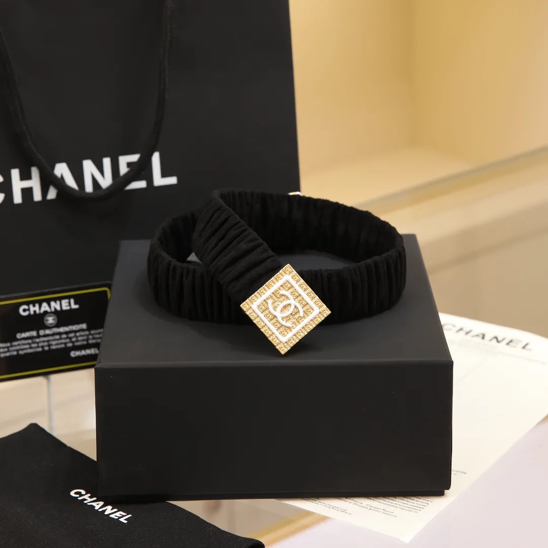 💰460💰Full package💰 💍Purchase level Chanel chanel⚡️🌹cc squares resin white and black logo small squares brass logo buckle calfskin silver metal and gold metal 3.0cm high-quality elastic versatile elegant elegant code number including buckle S=65cm total length (available 75, 80, 85) M=70cm L =75cm XL=80cm, one size can be used in 3 to 4 sizes!