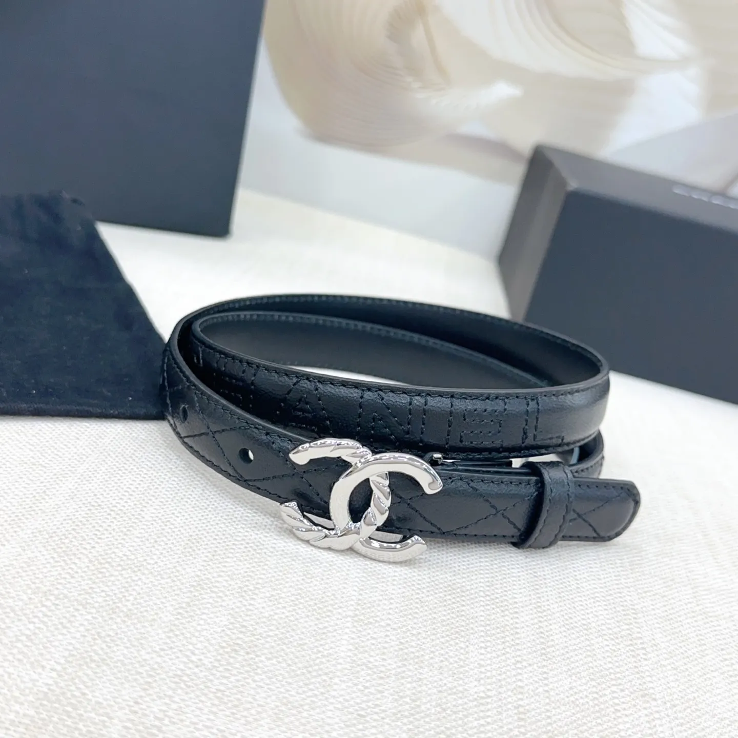 💰480💰Full package💰 💍Purchasing-grade Chanel belt⚡️🌹Width 2.0cm, double-sided first-layer cowhide, length 75-100cm European⚡️🌹Copper hardware buckle original mold opening and customization