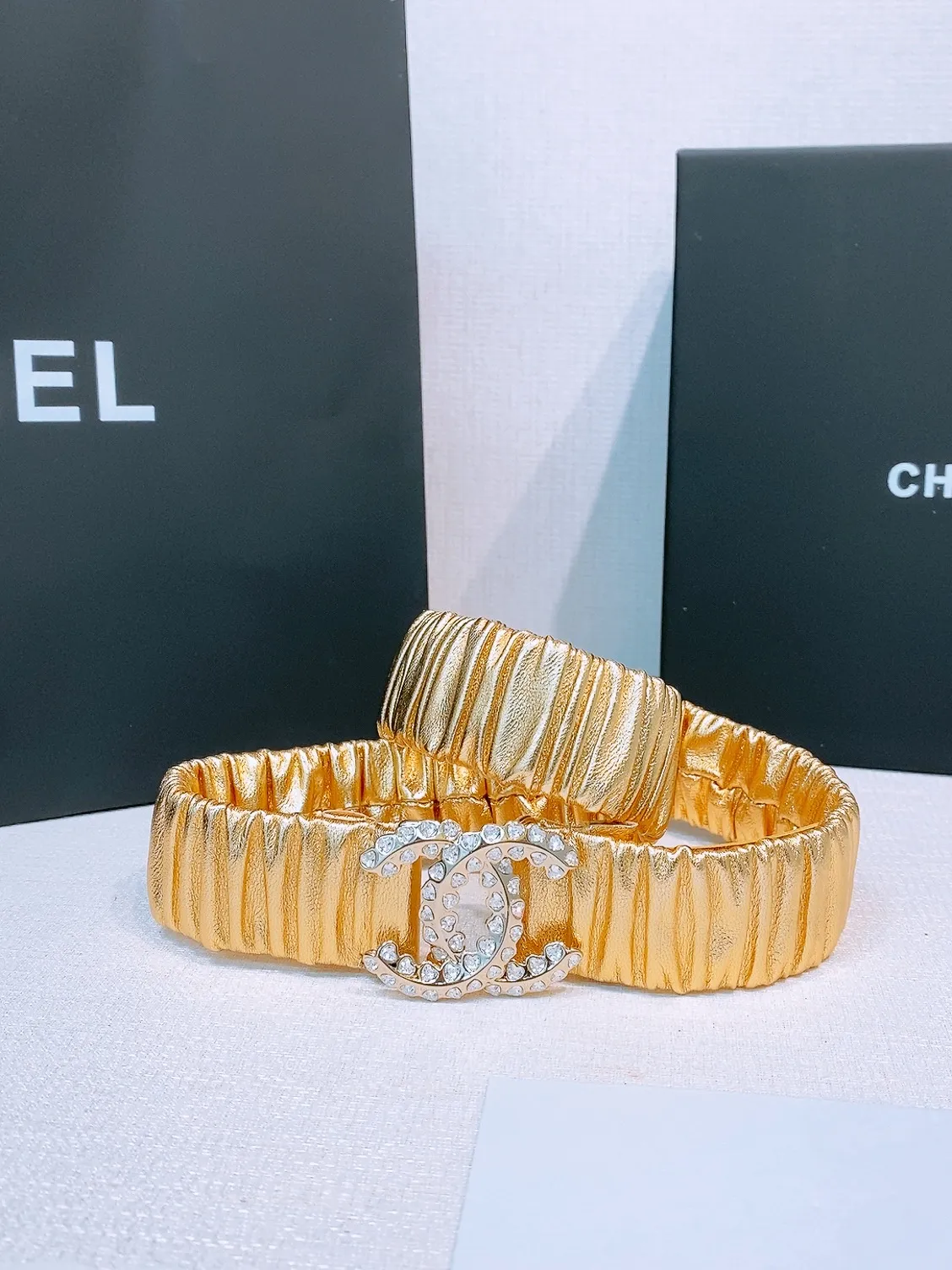 💰460💰Full package💰 💍Purchase level Chanel ⚡️🌹chanel 25c cc rhinestones Brass logo buckle Calfskin Silver metal and gold metal 3.0cm boutique Full of elasticity Versatile Elegant Size including buckle S=65cm total length (available 75, 80, 85) M=70cm L =75cm XL=80cm, one size can be used in 3 to 4 sizes!