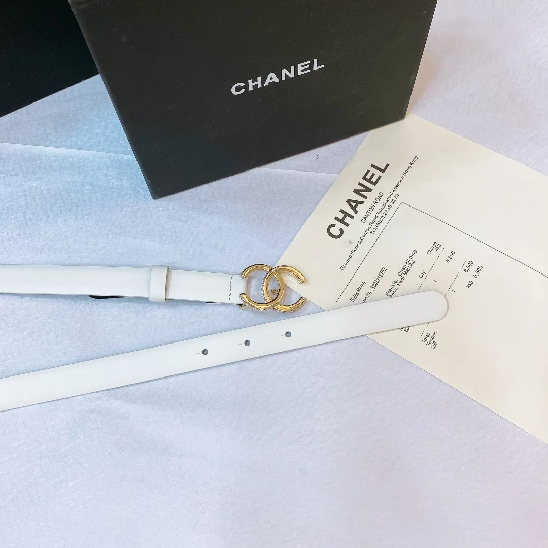 💰460💰Authentic packaging💰 💍purchasing grade Chanel🌹23p CC rhinestones, gold and silver logo buckle🌹Imported fetal cowhide belt🌹2.0cm boutique, exquisite and elegant